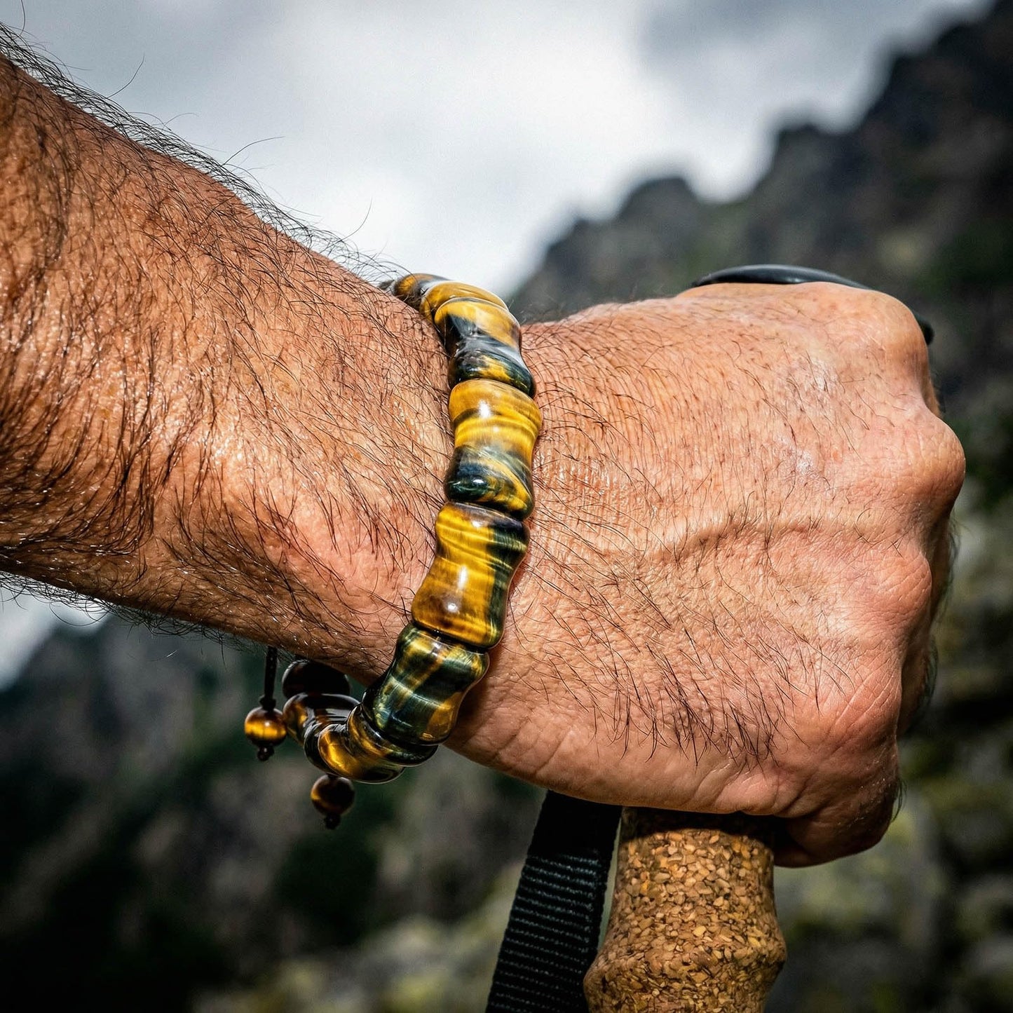 GALKCRST Tigers Eye Bracelet Men Protection Bracelet for Men, Unique Yellow Blue Tiger Eye Bracelet Natural Stone Handmade Jewelry Mens Beaded Bracelet