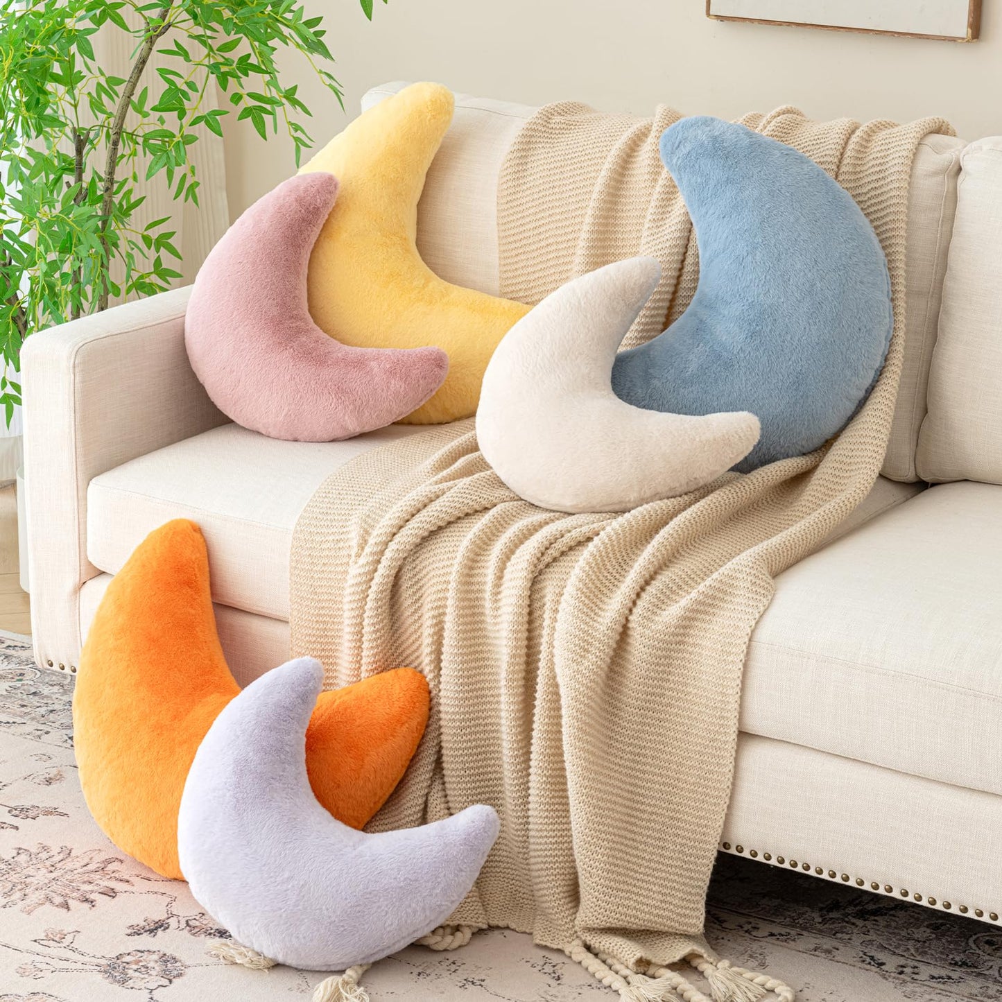 Znhinery Moon Pillow, Decorative Throw Pillows with Soft Faux Rabbit for Bed Couch, Moon Shaped Pillows Plush Floor Cushions Room Decor Pillow for Sofa Bedroom Living Room