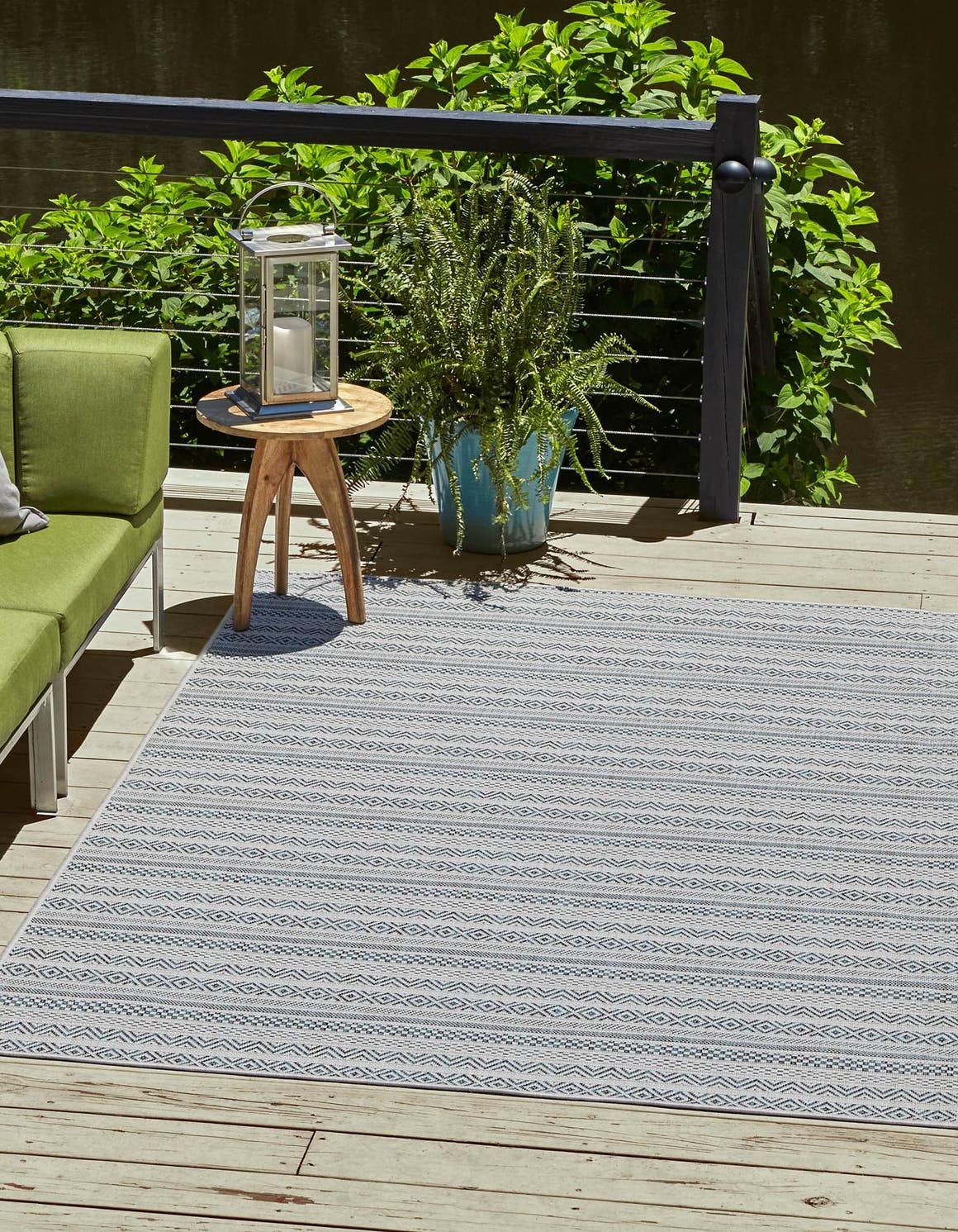 Unique Loom Outdoor Striped Collection Area Rug - Maia (4' 1" x 6' 1" Rectangle, Teal/Ivory)