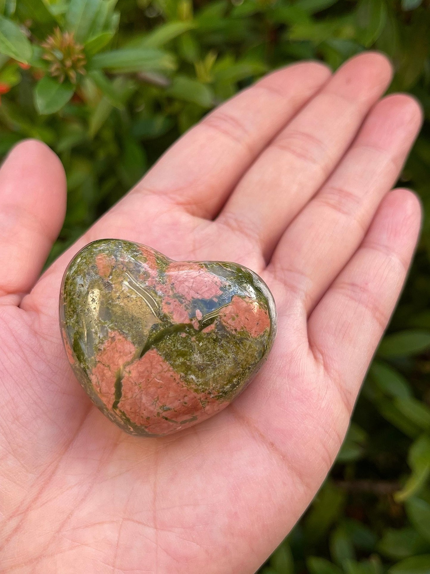 GAF TREASURES Unakite Gemstone Hearts, Polished Unakite Puffy Hearts, Unakite Crystal Palm Stone, Unakite Healing Crystal Hearts (1 Heart)