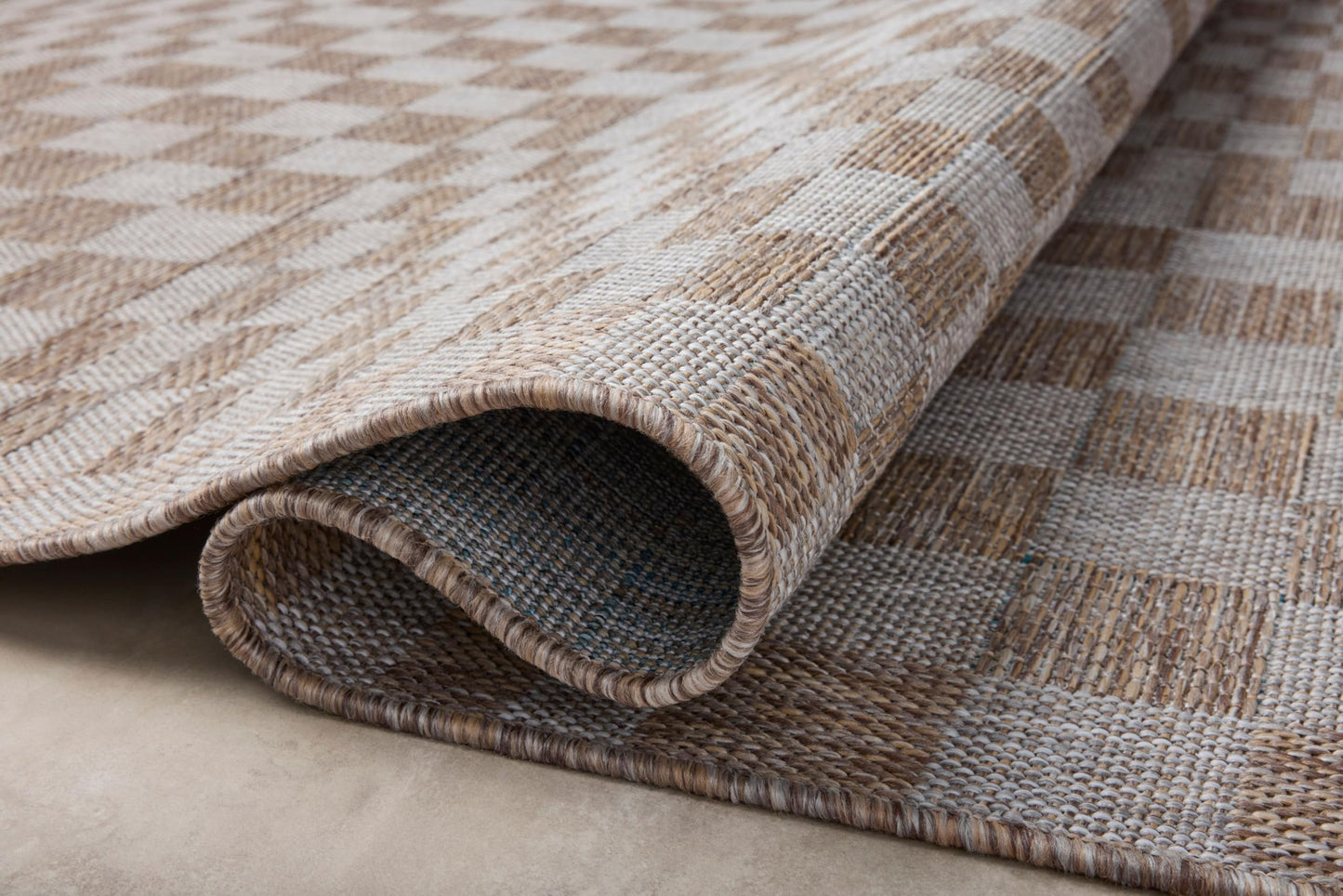 Loloi Amber Lewis Topanga Collection TOP-03 Natural/Dove 6'-7" x 9'-4" Indoor/Outdoor Area Rug