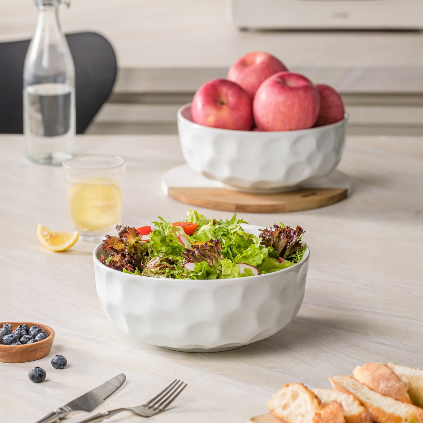 Familywood 80 Oz Large Serving Bowls, Set of 2, Pure White Ceramic Serving Dishes, Large Salad Bowl, 9" Fruit Bowl for Entertanining, Kitchen Counter, Party, Porcelain