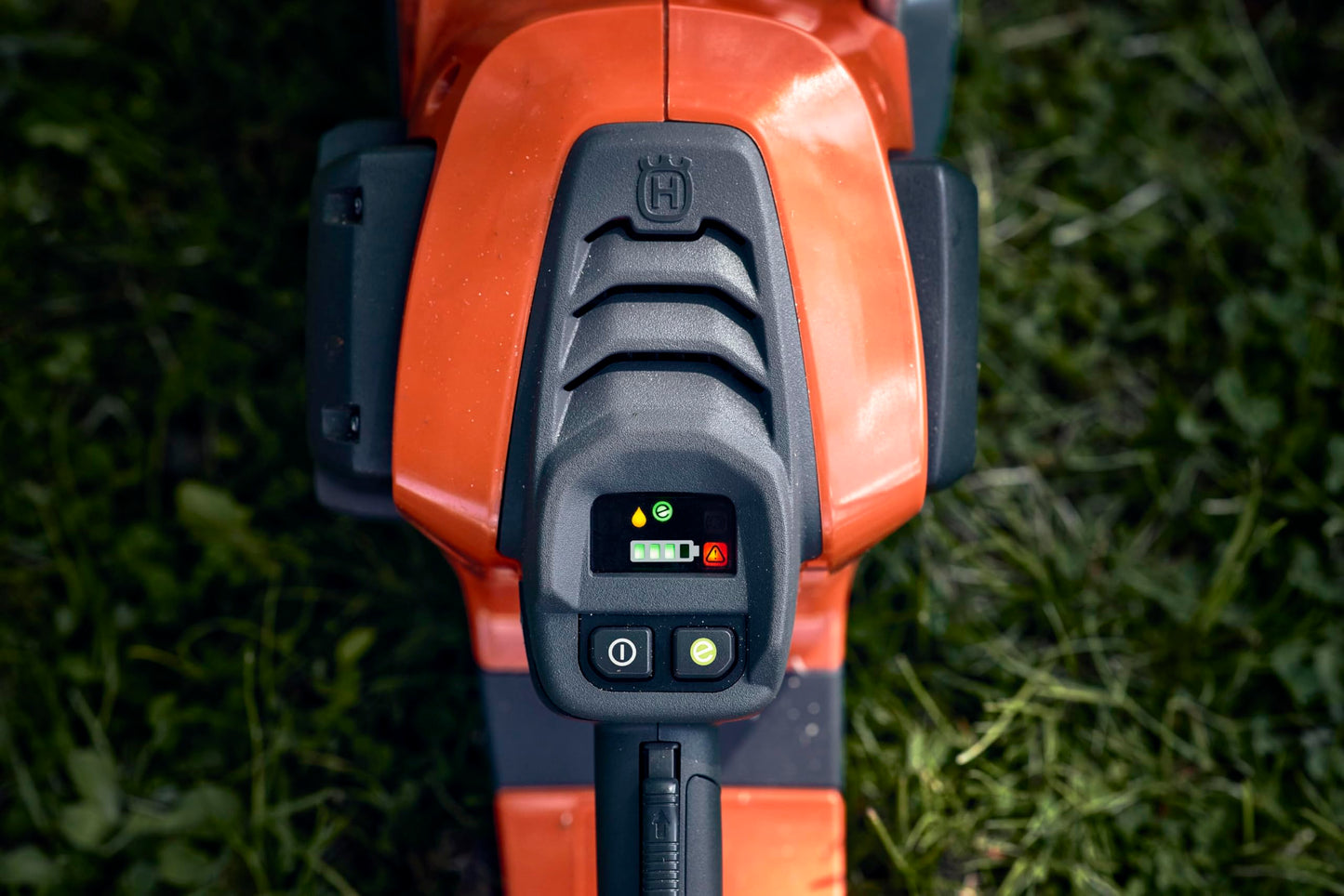 Husqvarna 542i XP 16 Inch 40V Battery Powered Cordless Chainsaw, Battery and Charger Not Included (Tool ONLY), Gifts for Men