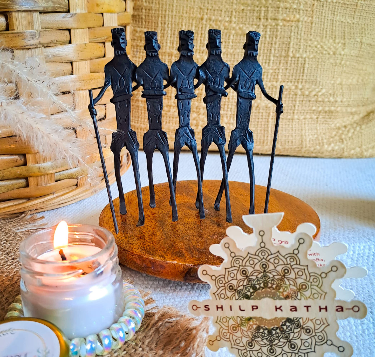 SHILP KATHA Bastar Antique Art for Home Décor — Handmade Showpiece for Living Room | Walking Tribals for Gifting