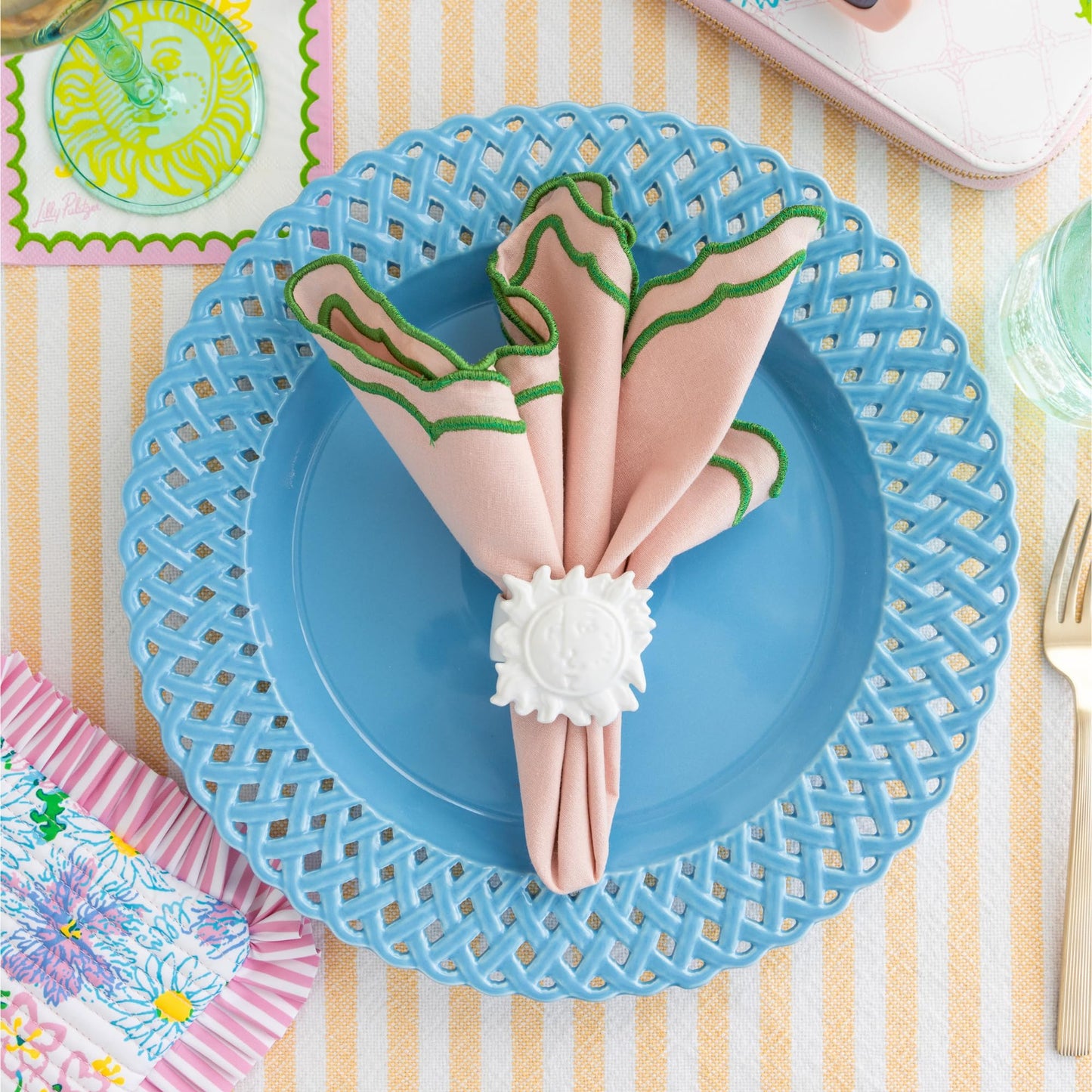 Lilly Pulitzer Ceramic Napkin Ring Set of 4, Sun Table Setting Accessories, Coastal White Napkin Holder Rings (Sun Tiles Home)