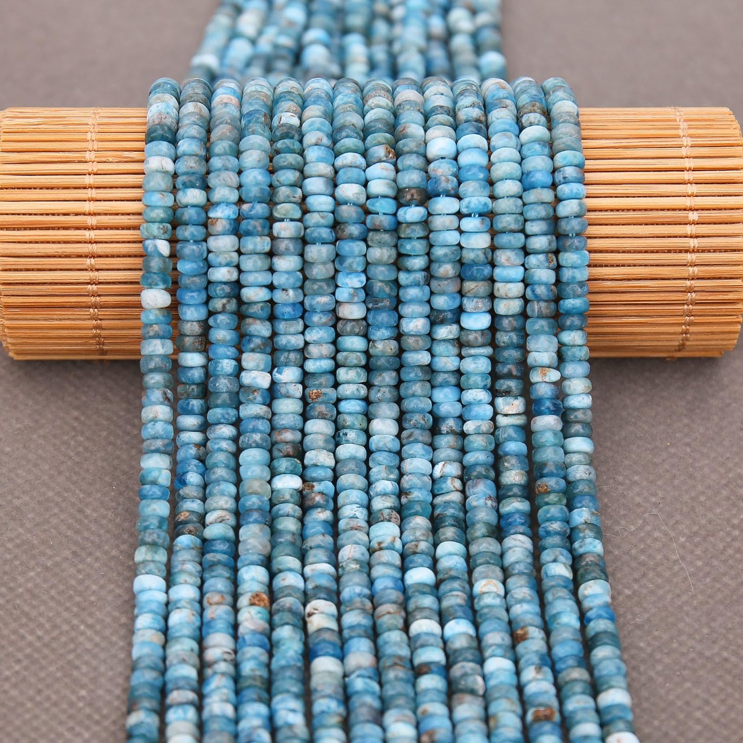 BONNY BOXX 1 Strand (150PCs) Natural 2 * 4mm Apatite Rondelle Beads, Natural Abacus Disk Stone Beads Loose Spacer Gemstone for DIY Bracelet Necklace Jewelry Making