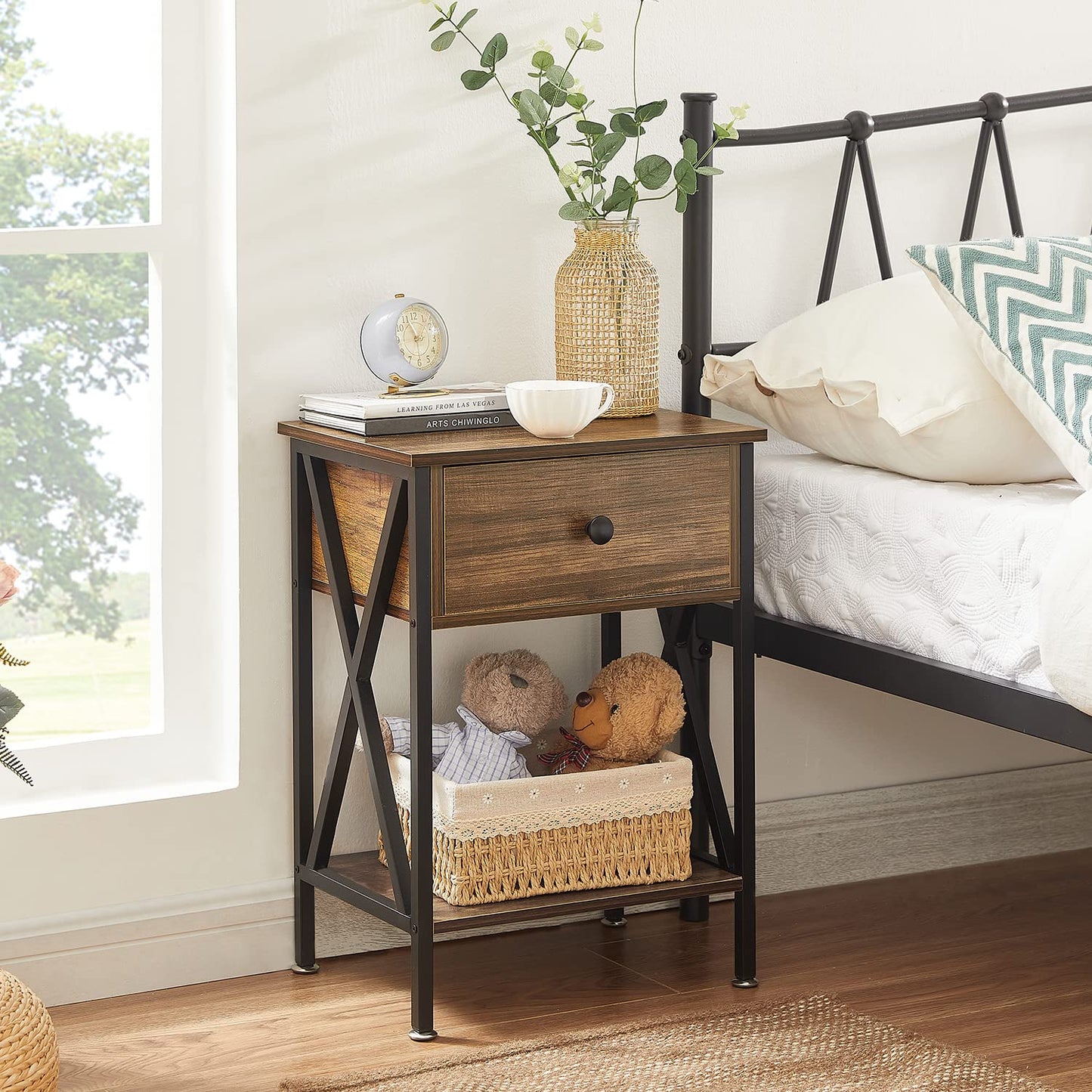VECELO Nightstand,Modern Bedside End Table, Night Stand with Drawer and Storage Shelf for Living Room Bedroom, Industrial Metal Frame