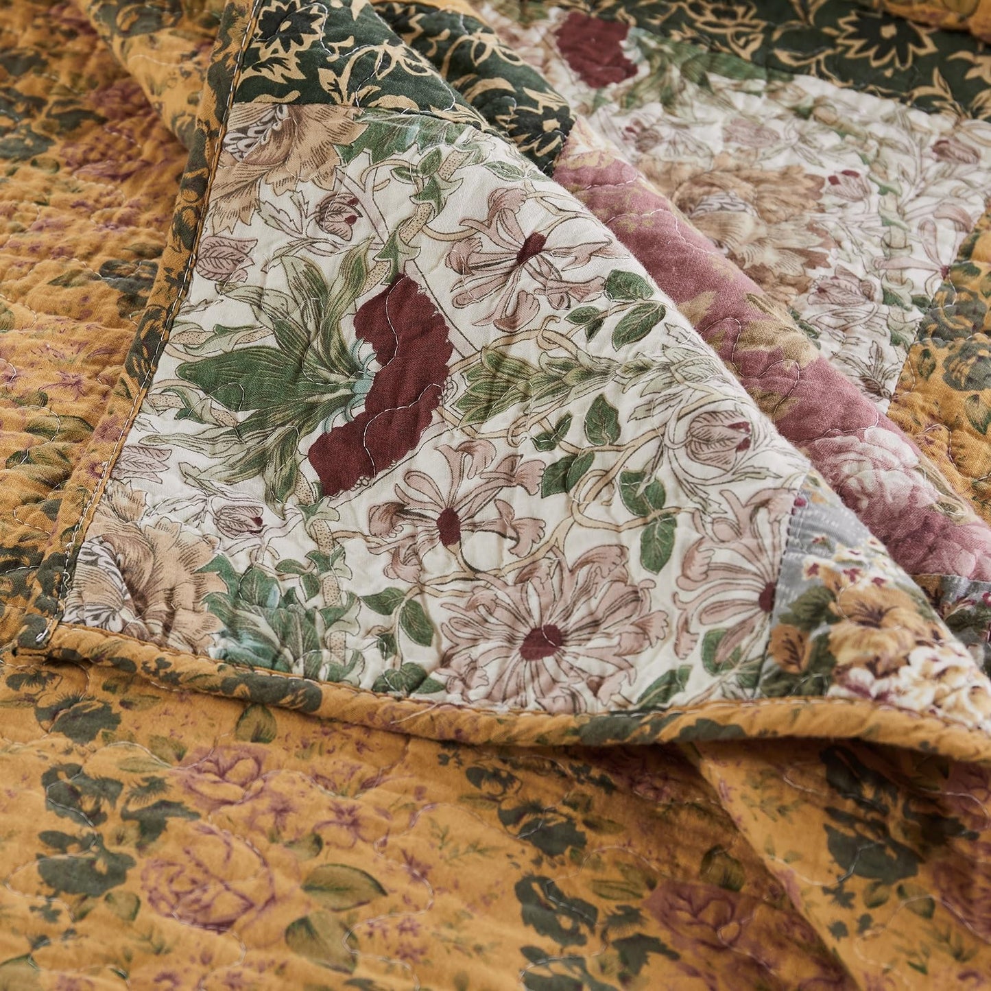 Greenland Home Antique Chic Quilted Patchwork Throw, 50" x 60" , Multicolor