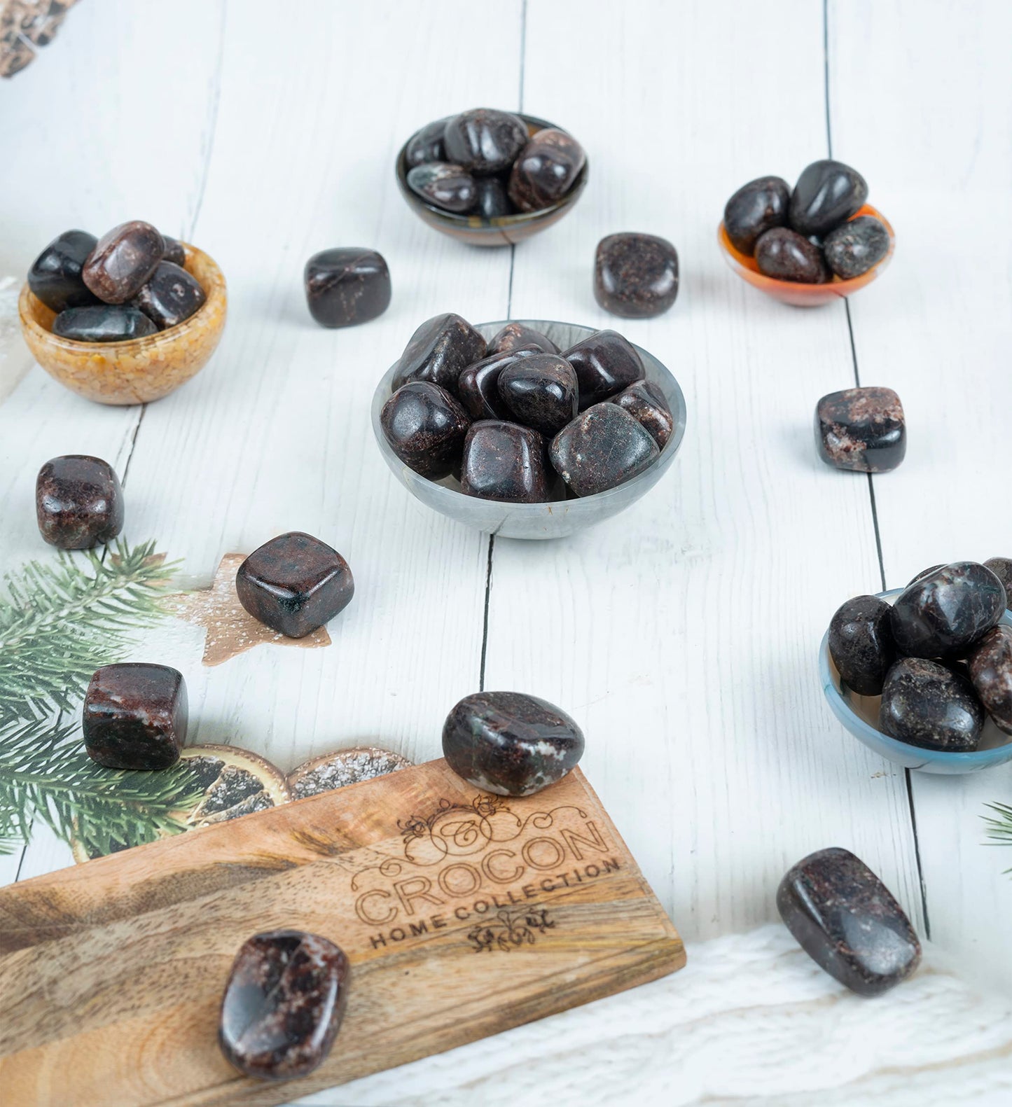 Crocon 1LB Garnet Tumbled Stones and Crystals Bulk 2000+ Carats, Polished Stones - Rock Collection - vase Filler tumbles Crystals Healing Reiki - Gemstone Gifts, Fountain tumbles Size 20 mm