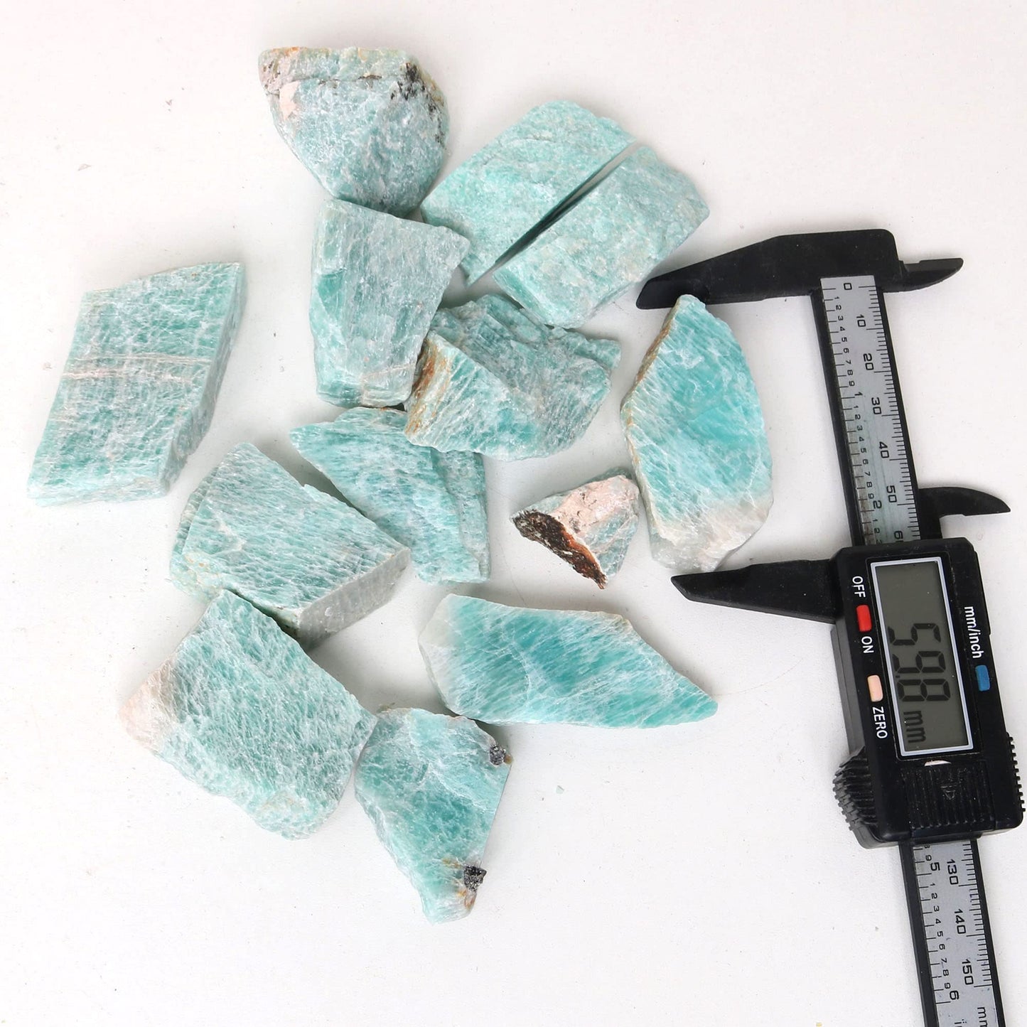 REAL-GEMS Natural Raw Healing Crystals Rough Stones for Tumbling, Cabbing, Polishing, Wire Wrapping, Wicca & Reiki Crystal Healing, Mix Gemstones,7 Chakra (Amazonite)