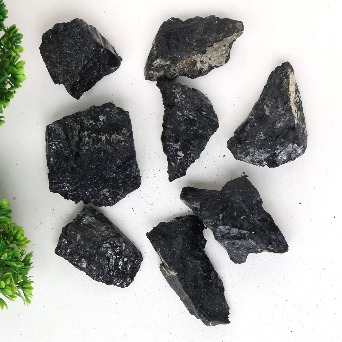REAL-GEMS Natural Raw Healing Crystals Rough Stones for Tumbling, Cabbing, Polishing, Wire Wrapping, Wicca & Reiki Crystal Healing, Mix Gemstones,7 Chakra (Black Tourmaline)