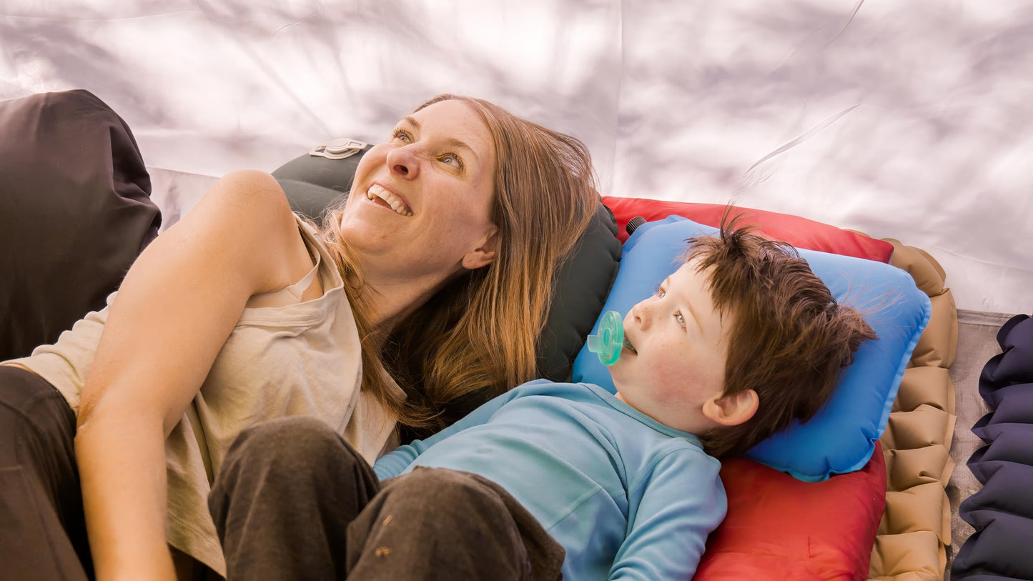 FlexRest Lite Sleeping Pad, Large | Quick-Inflate and Lightweight | Perfect for Backpacking and Camping | Recon