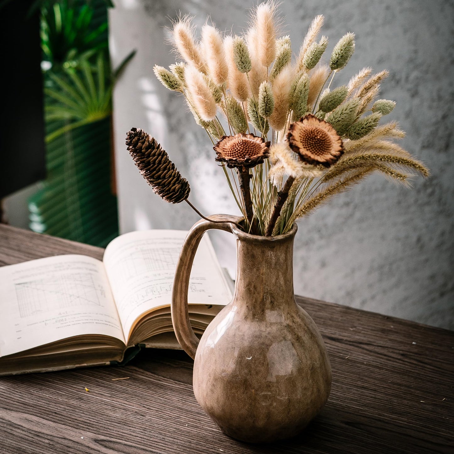 Tanvecle Brown Ceramic Vase with Big Handles, Modern Farmhouse Decor, Rustic Pottery for Flowers, Decorative Terracotta Centerpiece for Dining Table