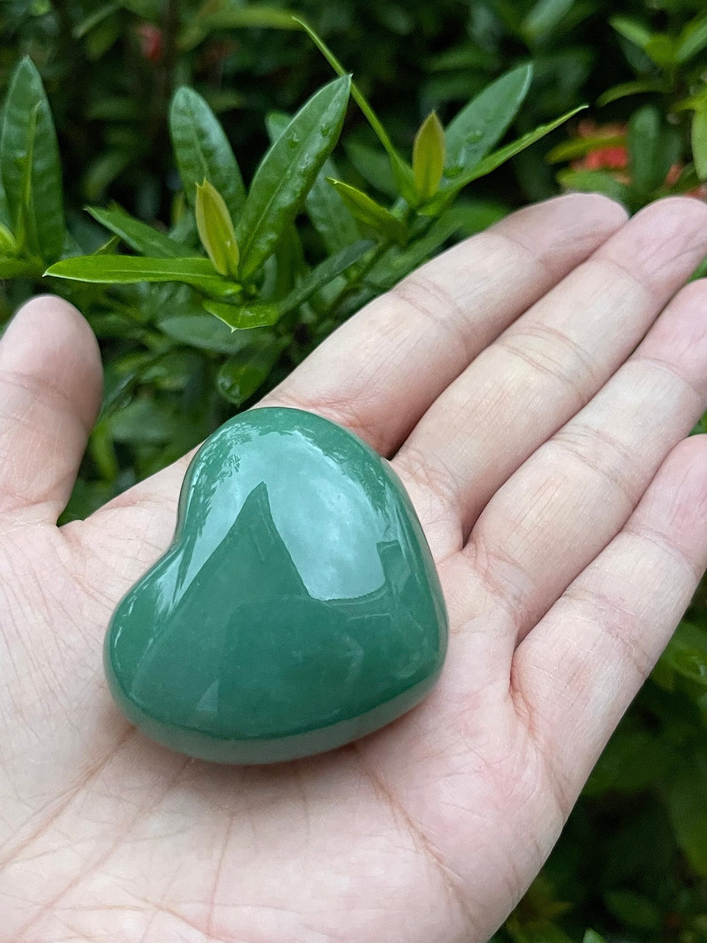 Green Aventurine Gemstone Hearts, Polished Green Aventurine Puffy Hearts, Green Aventurine Crystal Palm Stone, Green Aventurine Healing Crystal Hearts (1 Heart）