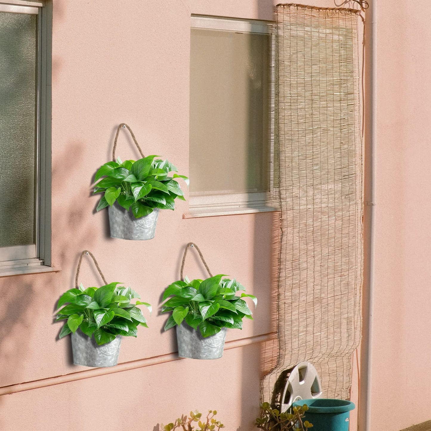 XONOR 4Pcs Galvanized Metal Hanging Wall Planter, Rustic Wall Flower Vase for Succulents Herbs Country Home Farmhouse Wall Decoration (1)