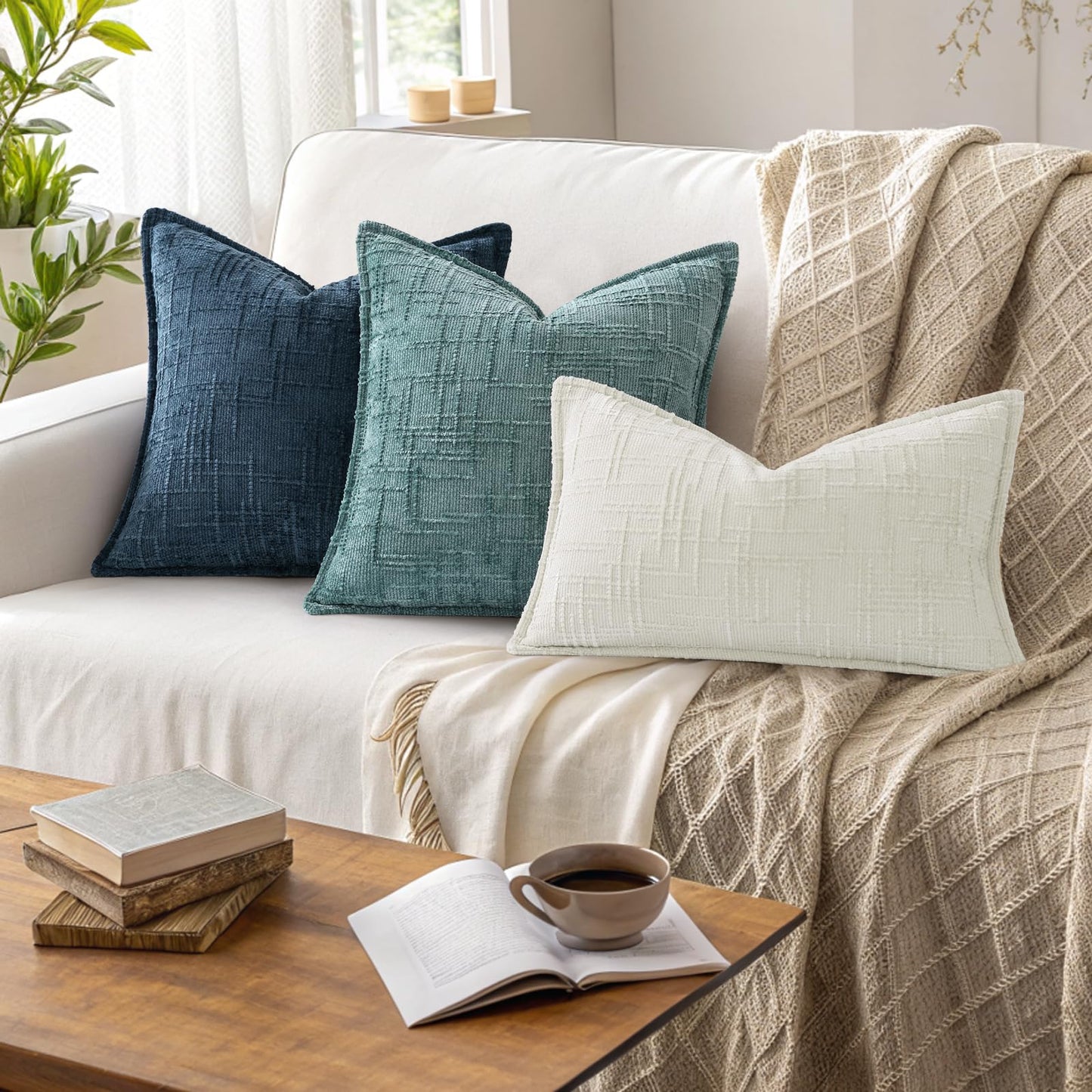 decorUhome Chenille Throw Pillow Covers 20x20 Set of 2, Thick Textured Slubby Neutral Decorative Pillow Covers with Elegant Design for Couch, Sofa, Living Room, Navy Blue