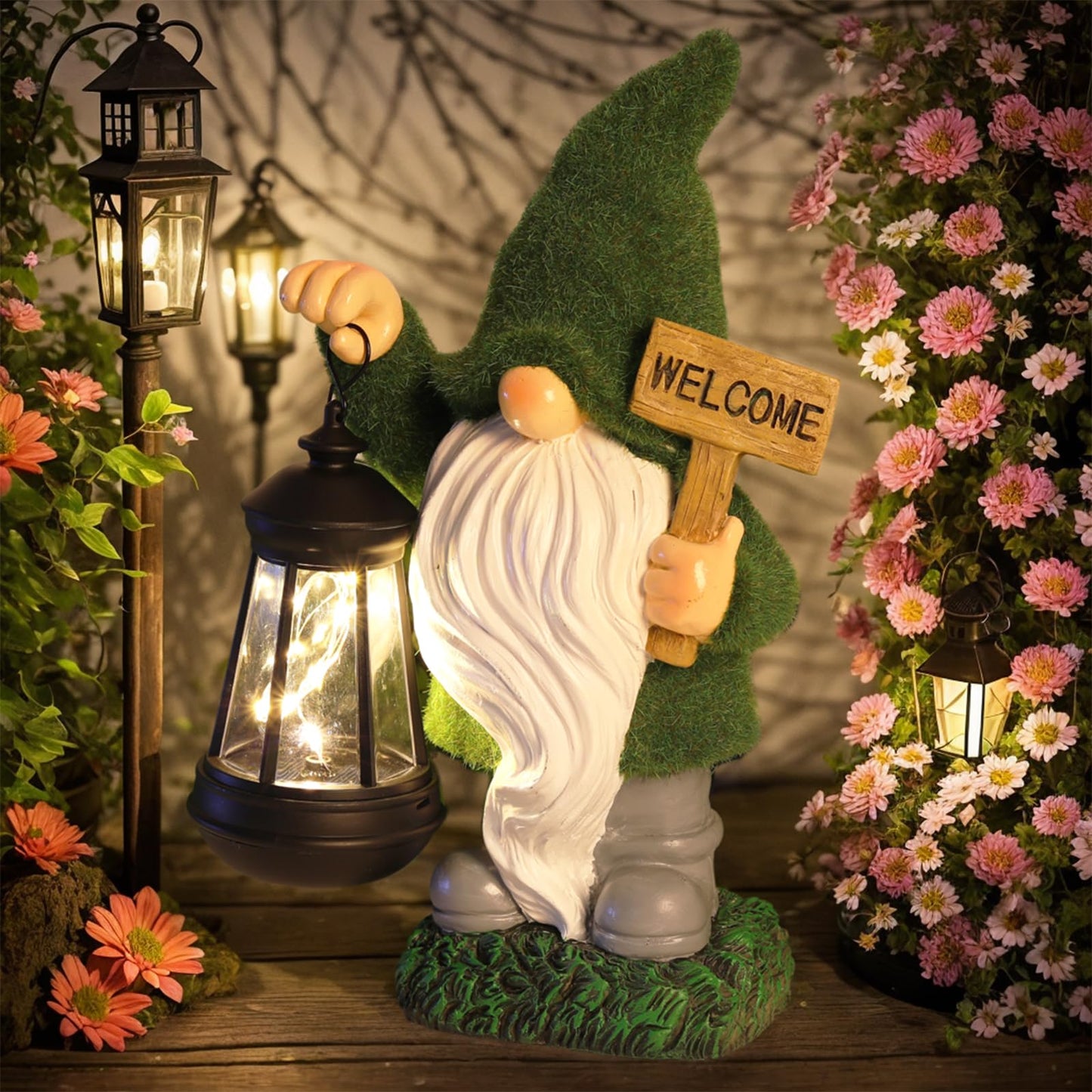 halp·ssfm St Patrick’s Day Green Garden Gnome Statue with Solar Lantern Welcome Sign Outdoor Decor for Porch Lawn Patio Yard Holiday Decorations Housewarming Gifts for Women