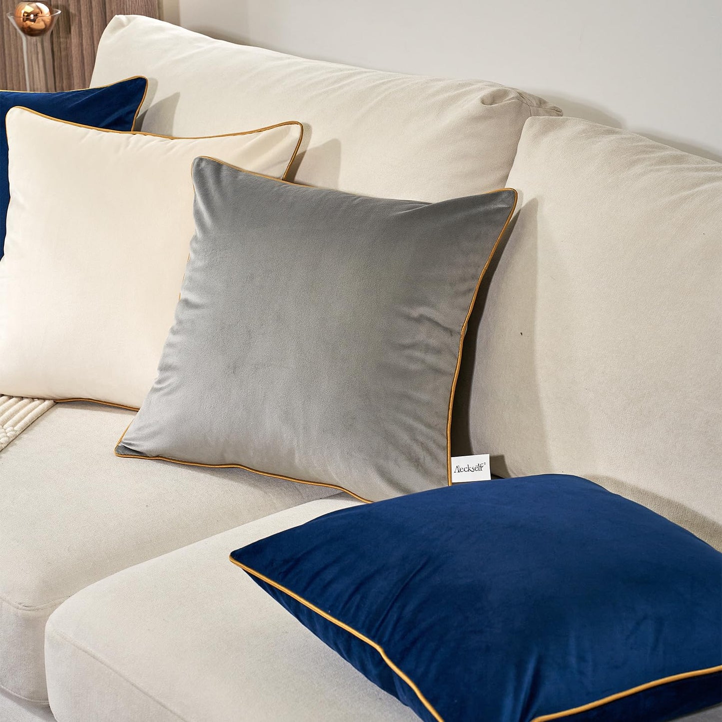 Aeckself Pack of 2 Gray Velvet Pillow Covers 18 x 18 Inch, Modern Luxury Decorative Pillowcase with Gold Trim Edge, Comfortable Soft Solid Cushion Case for Couch Bedroom Living Room