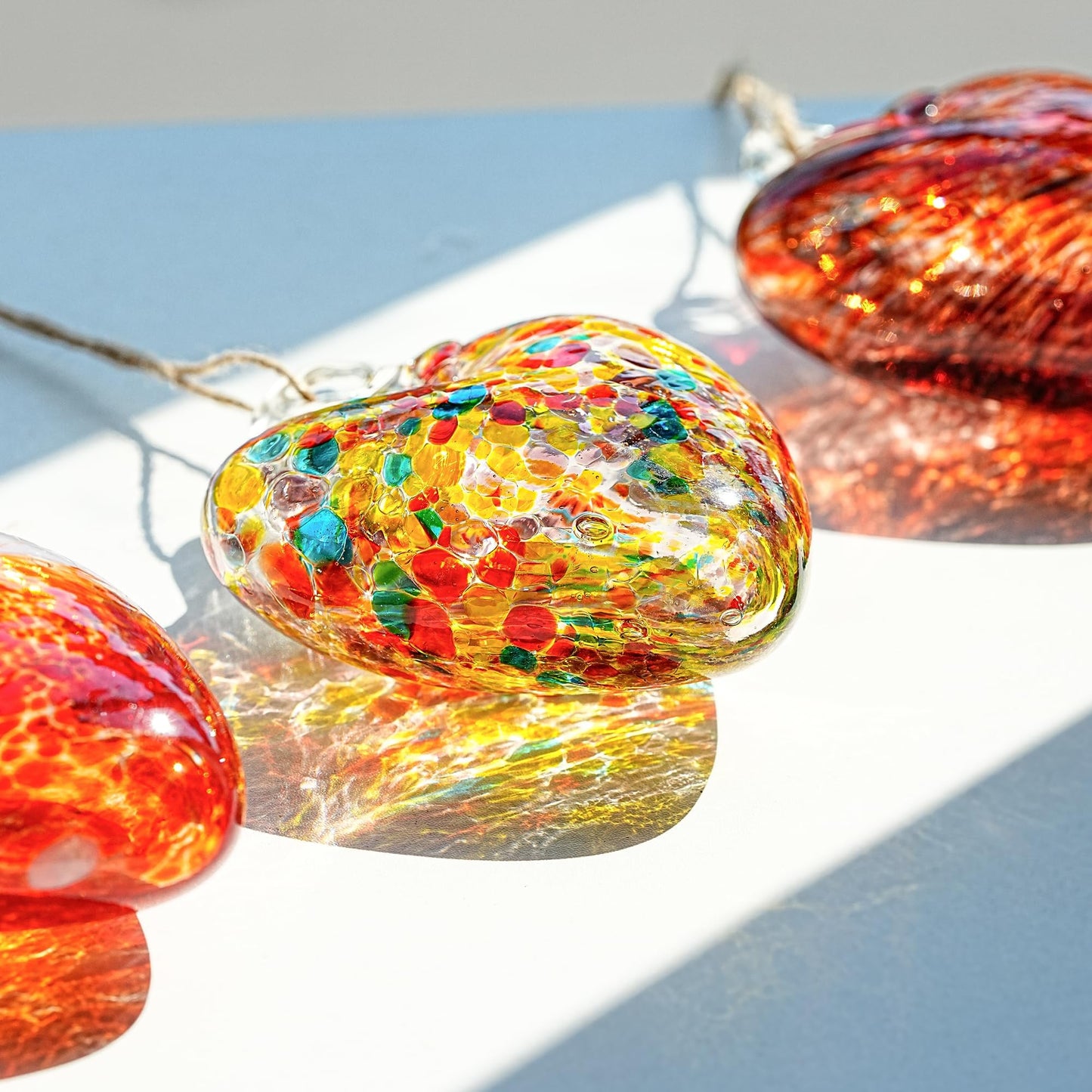 3Pcs Hand Blown Glass Heart Ornaments 3.5inch Hanging Crystal Heart Figurine for Home Garden Wedding Party Decor (Red)