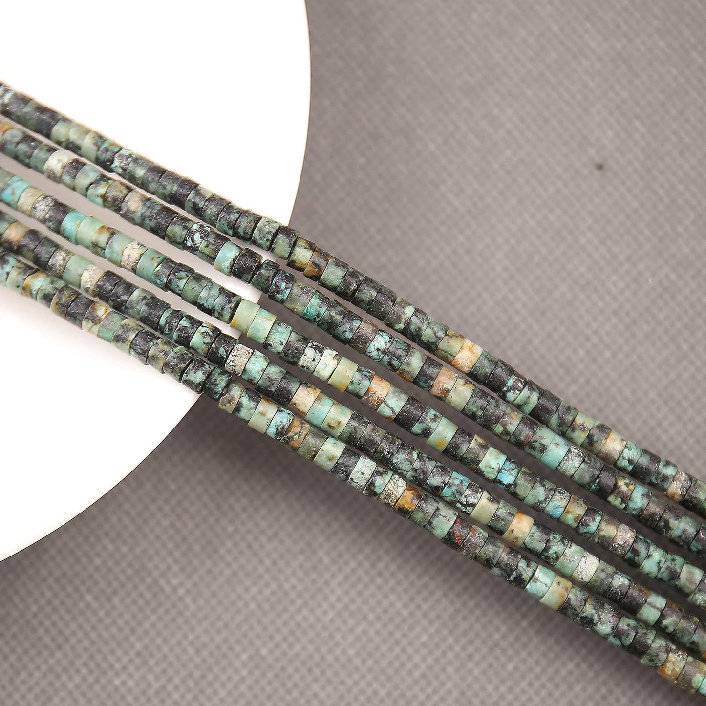150PCs Natural African Turquoise Spacer Beads, Loose Semi Precious Flat Round Gemstone Heishi Disc Stone Beads for Beading Jewelry Making 4mm*2mm 38cm