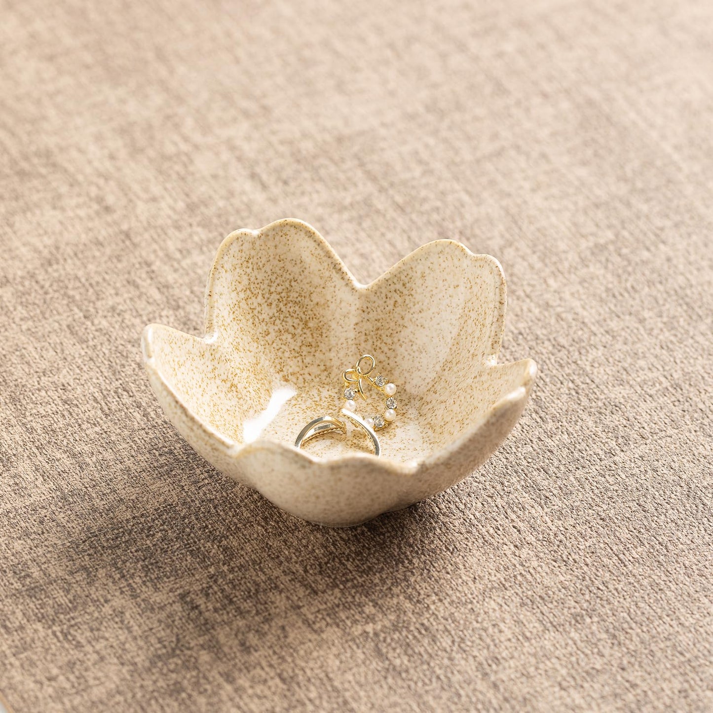 zerokyclan Floral Vanity Tray - Ceramic Jewelry Organizer Dish for Rings Necklaces Wedding Gift Idea(camel)