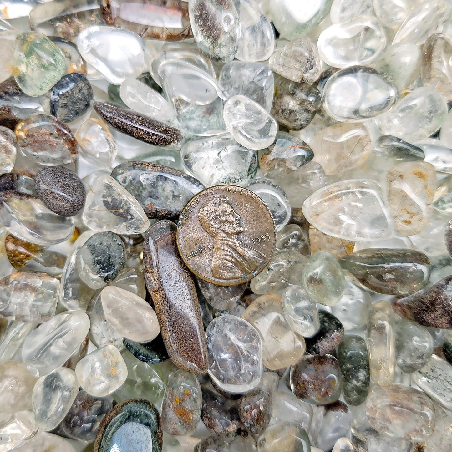 1.8lb Tumbled Chips Green Phantom Quartz Bulk Tumble Polished Crystals Succulent Pebbles Decorative Stones for Aquarium Fish Tank Vase Filler DIY Crafts Home Decorations (Green Phantom Quartz)