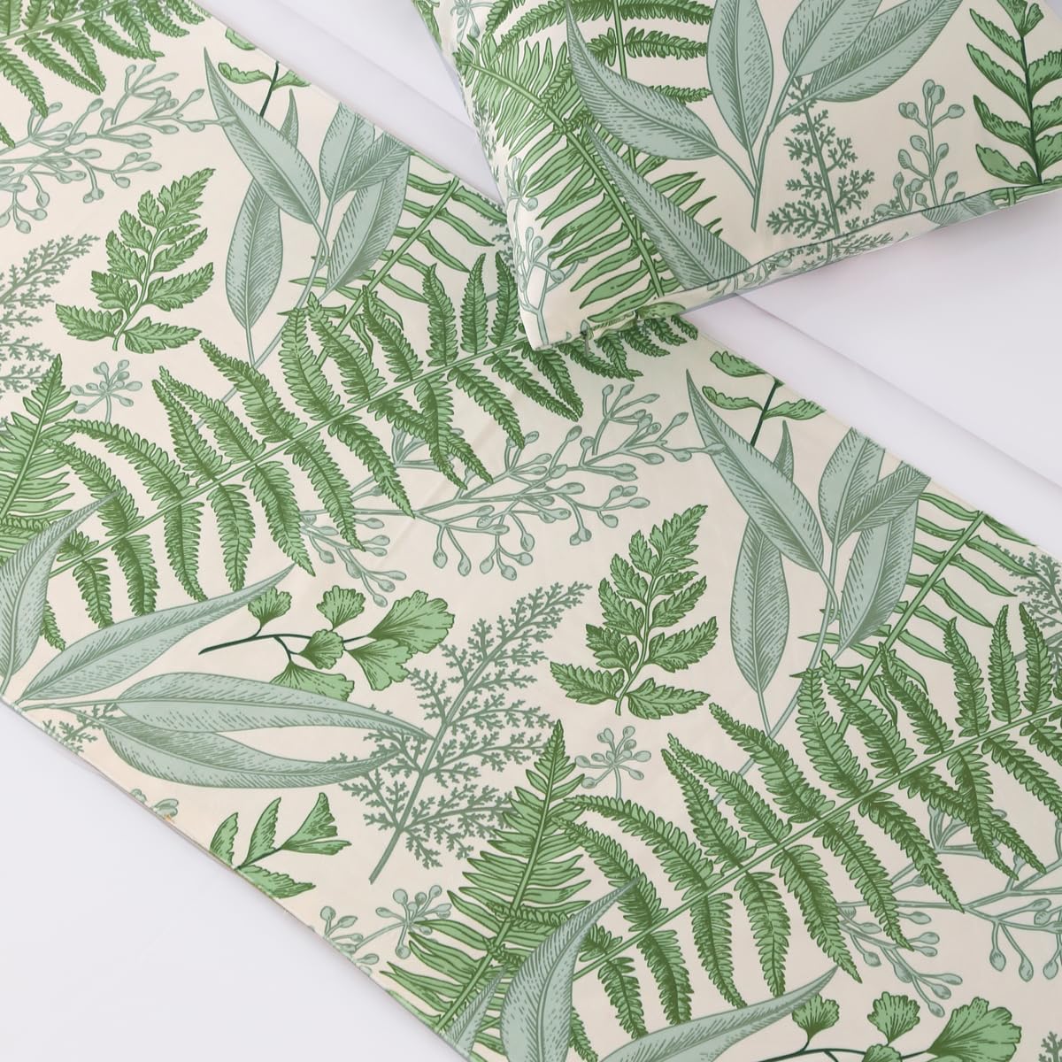 AMBERIS Forest Pattern Bed Runner, Soft and Cozy Bed Scarf Country Style Decoration (Pillowcases Sold Separately)