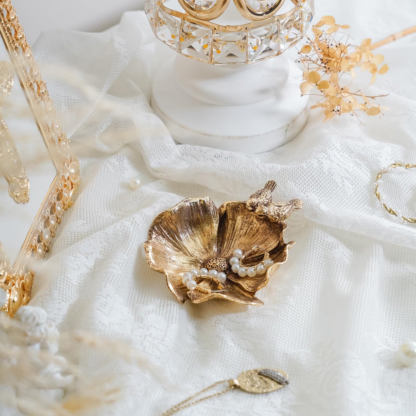 NIKKY HOME Small Jewelry Dish Tray, Vintage Bird Ring Holder, Gold Jewelry Tray, Trinket Dish Vanity Tray for Dresser Christmas Birthday Wedding Gifts