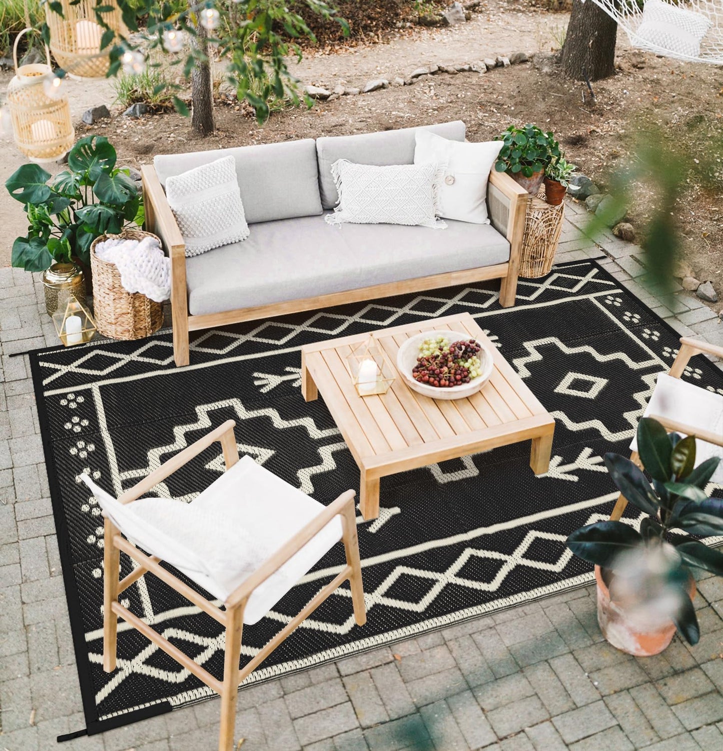 Uphome Outdoor Plastic Straw Rug, 6x9 ft, Reversible Waterproof, Black Boho Patio Rug, RV Camping Rug for Outside, Indoor Outdoor Area Rug for Backyard Deck Balcony Picnic
