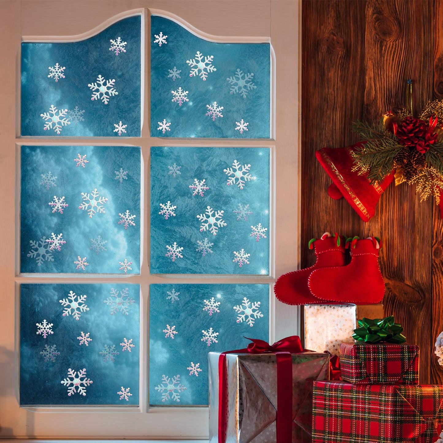 1600 Pieces 3 Size Winter Wedding Snowflake Confetti Snowflake Glitter Confetti Table Decor for Winter Party Wonderland Party Supplies DIY Craft Christmas Xmas(White)