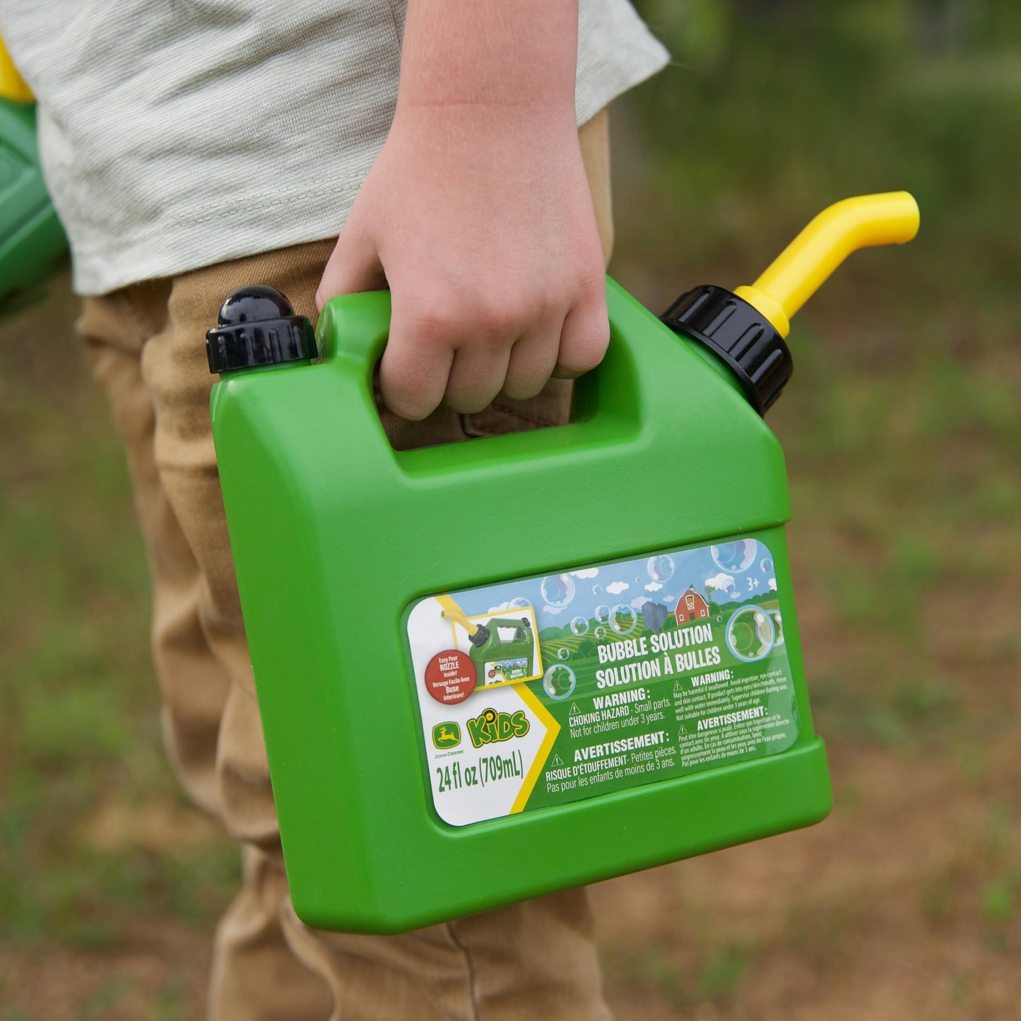 John Deere Bubble Leaf Blower Toy for Kids Includes 24oz Bubble Refill Gas Can, Outdoor Bubble Machine for Kids, Easy to Use, Outdoor Play, Great Gift Toddler 3+