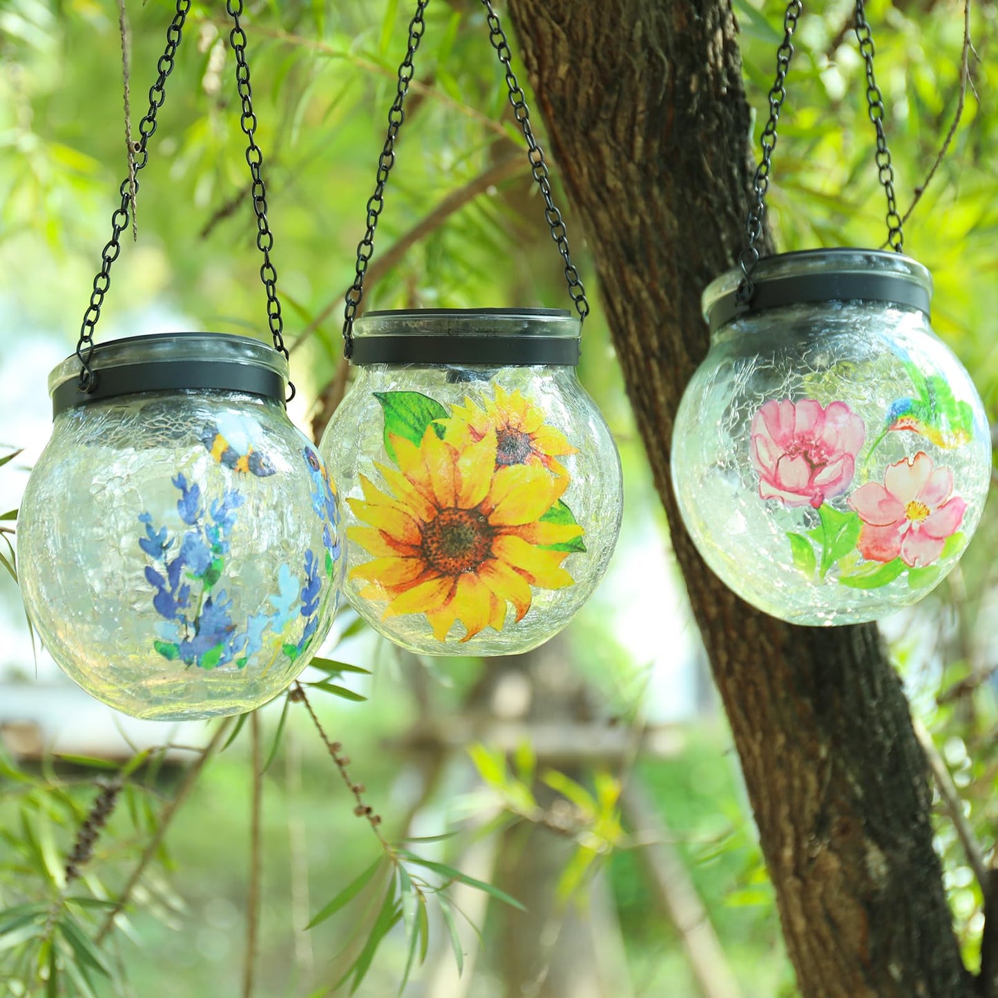 Solar Hanging Lanterns Outdoor Waterproof, 3 Pack Crackle Glass Globe Solar Lights Garden Decor Light for Patio Backyard Pathway Porch Gifts for Women Mom Grandma