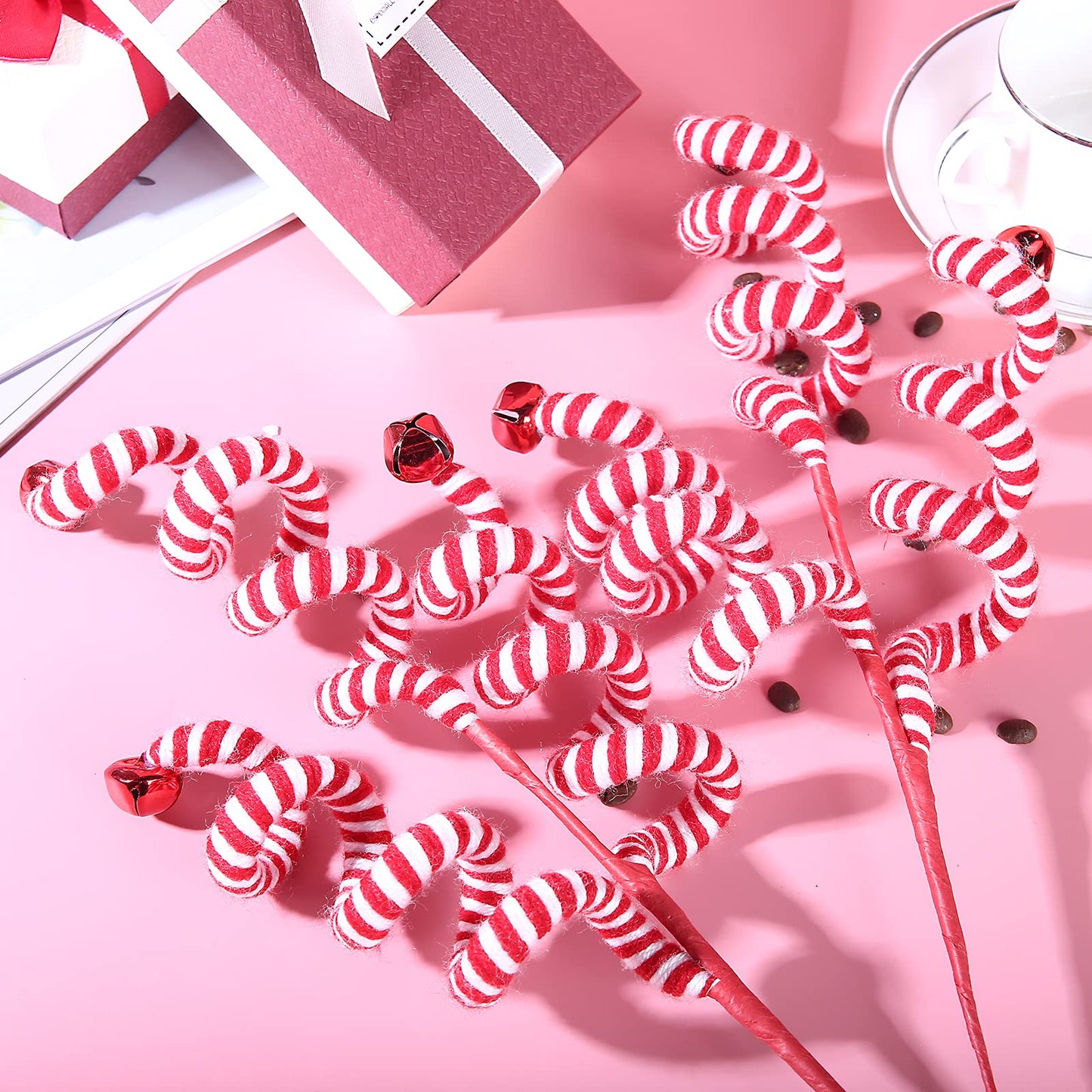 ZHANYIGY 4PC Set Red/White Christmas Tree Decoration Woolen Bells Curly Pick, Christmas Ornaments Home Office Party