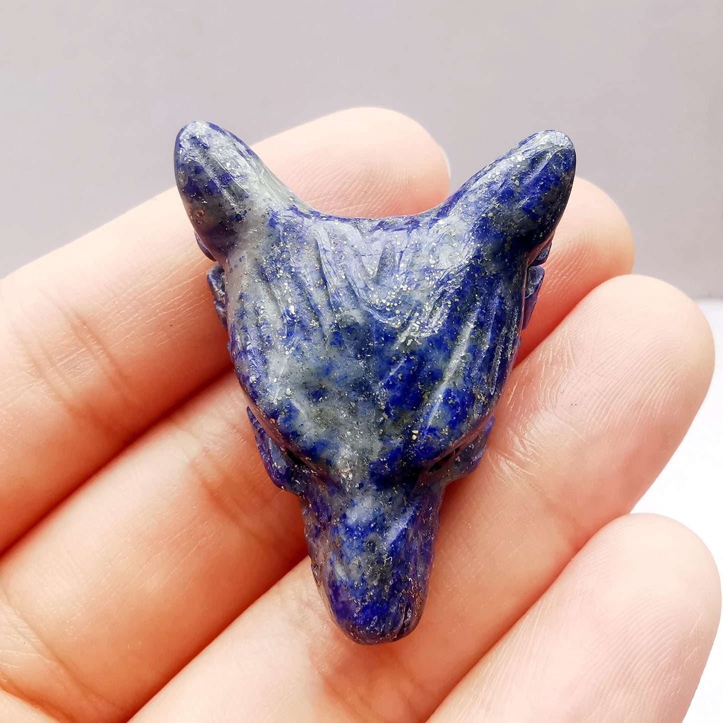 Bacatgem Natural Lapis Lazuli 1.37 inchs Wolf Head Pocket Crystals and Healing Stone Figurine,Haped DIY-Jewelry Pendant