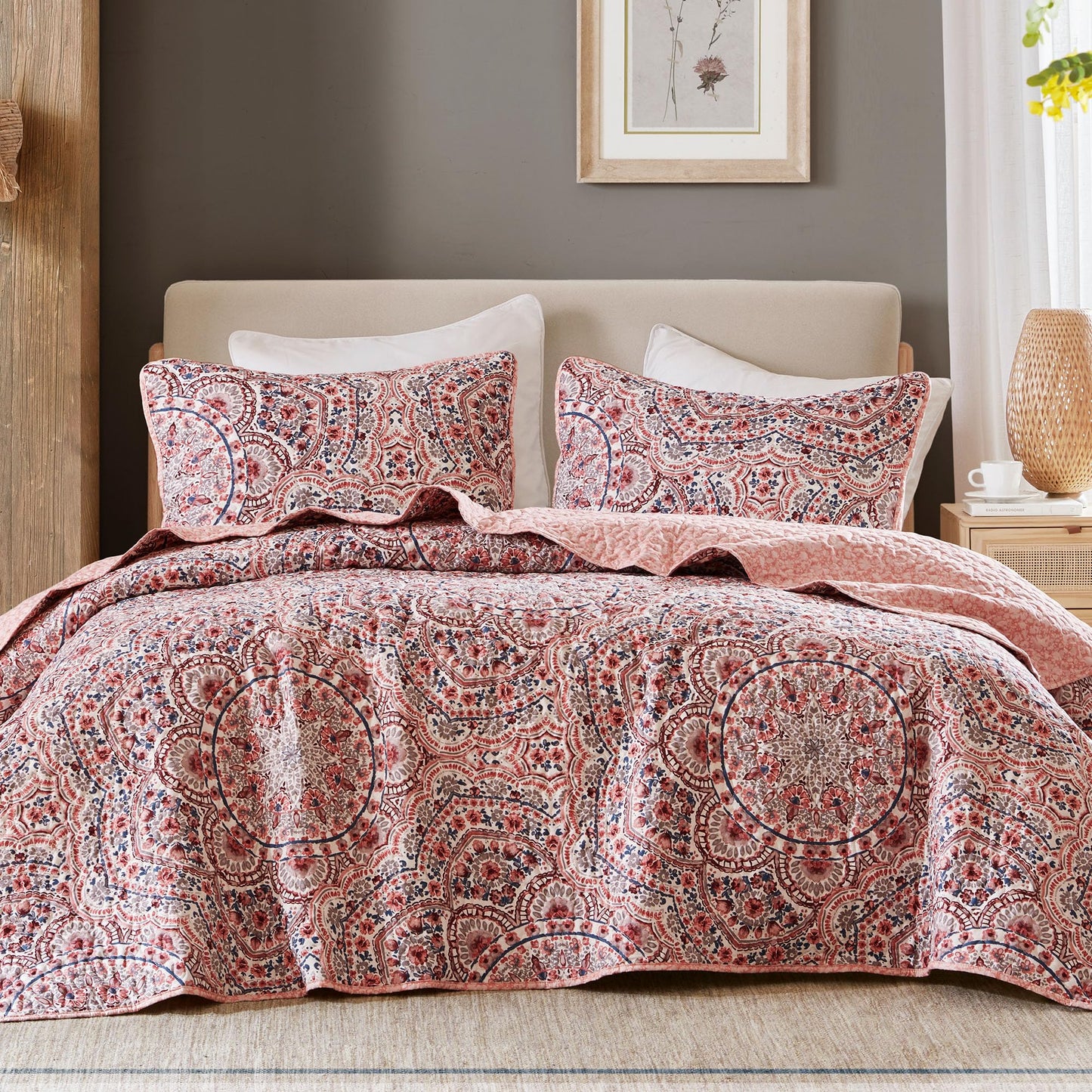 Comfort Spaces Valerie Boho Quilt Set Twin/Twin XL Pink - Soft Reversible Watercolor Medallion Bedding, Lightweight All Season Bedspread for Kids Teens Dorm Guest Room
