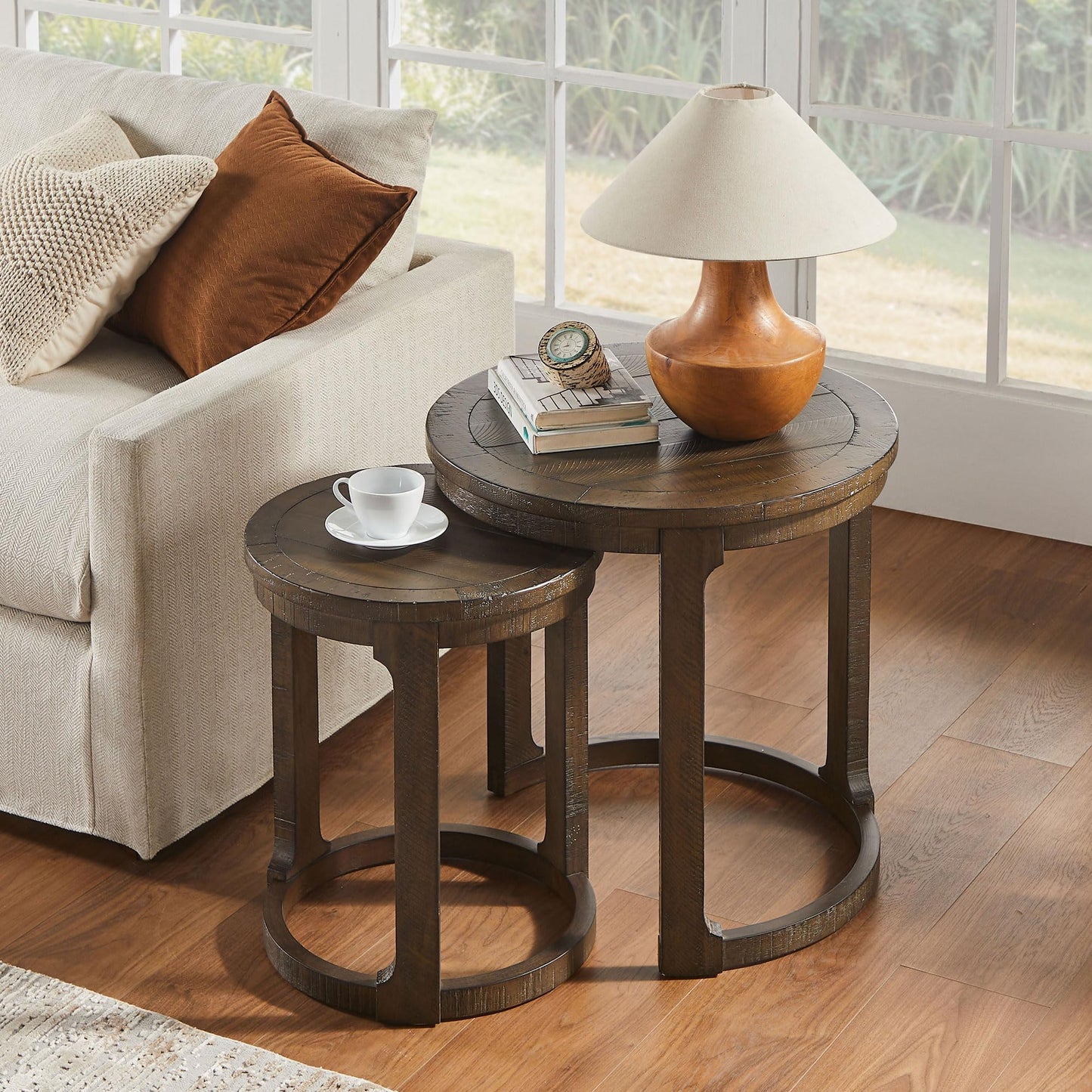WILLIAMSPACE 24" Round Nesting Coffee Table Set of 2, Solid Wood Coffee Tables Mid Century Rustic Farmhouse Side End Tea Table for Living Room, Apartment (Drak Brown)