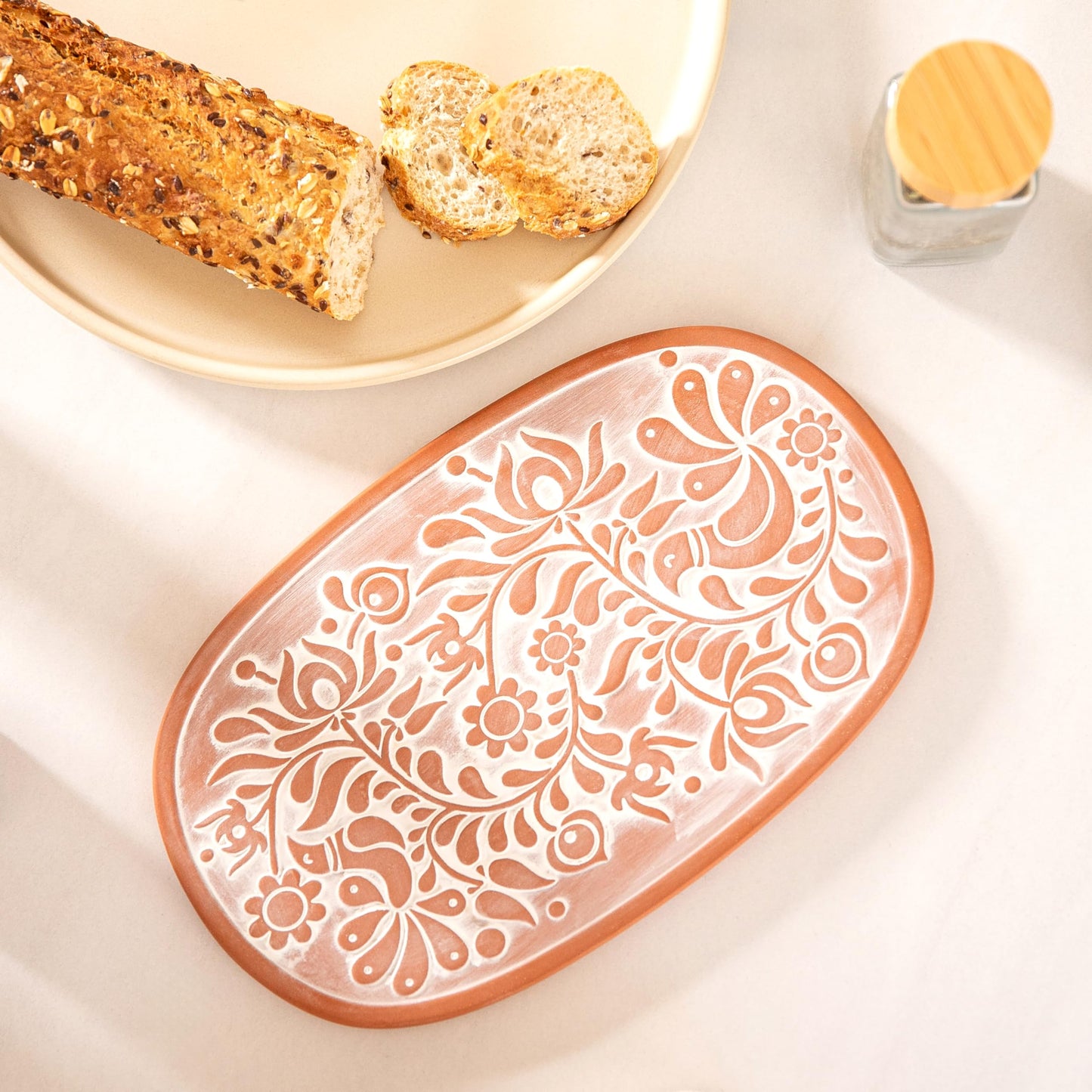 Vivi's Bread Warmer Basket with Stone | and Cotton Towel | for Sourdough Bakers | Water Hyacinth Bread Baskets for Serving | Artisan Terracotta Bun Warmer | Easter Hostess Gift