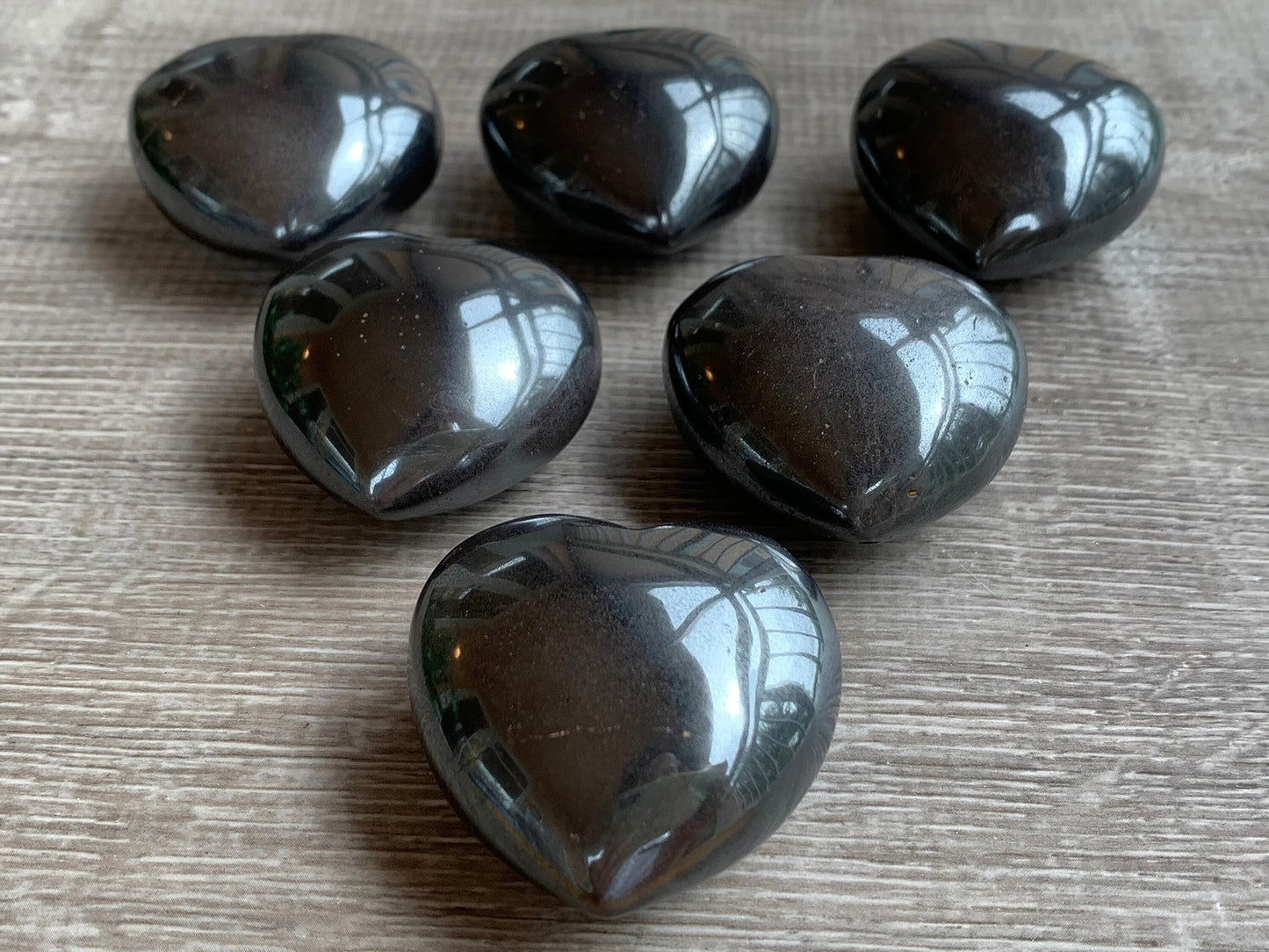 GAF TREASURES Hematite Heart Crystal, Gray, 1.75" - 2" (45mm - 50mm), 4-5 oz, 126.75 Carats, SI1-SI2 Clarity, Untreated