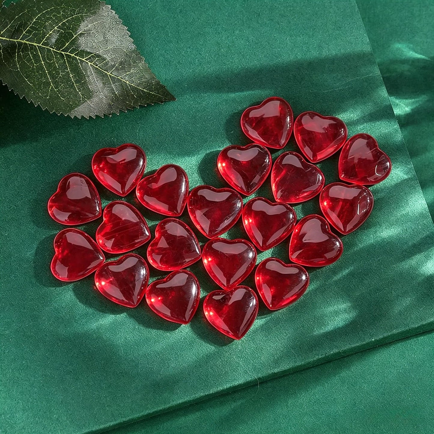 QINJIEJIE 20 PCS Glass Red Heart Crystal Healing Crystals Cute Stones Pocket Healing Palm Love Bulk Set Wholesale Reiki Energy Balancing Meditation Mother's Day Gifts for Women