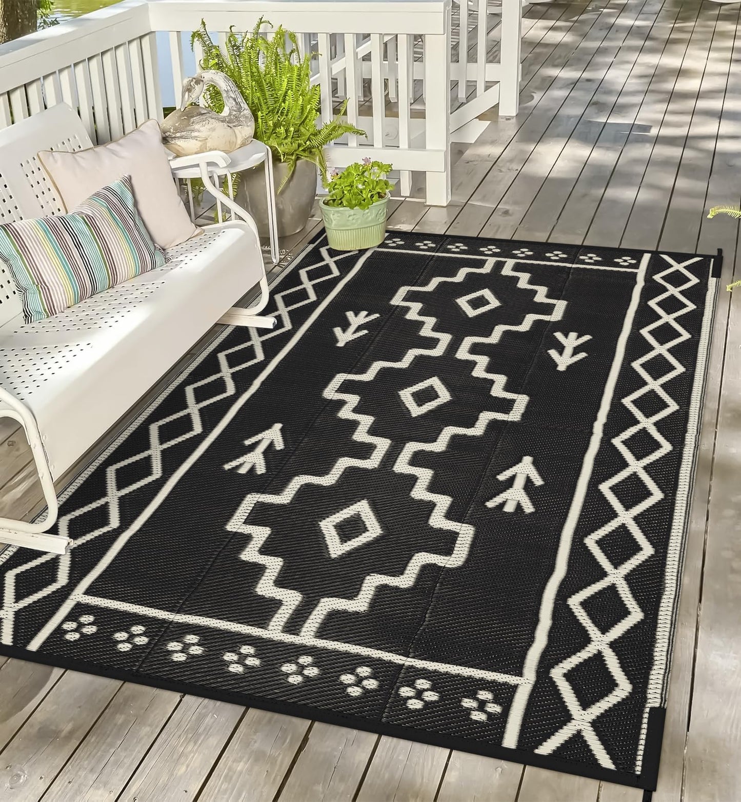Uphome Outdoor Plastic Straw Rug, 6x9 ft, Reversible Waterproof, Black Boho Patio Rug, RV Camping Rug for Outside, Indoor Outdoor Area Rug for Backyard Deck Balcony Picnic