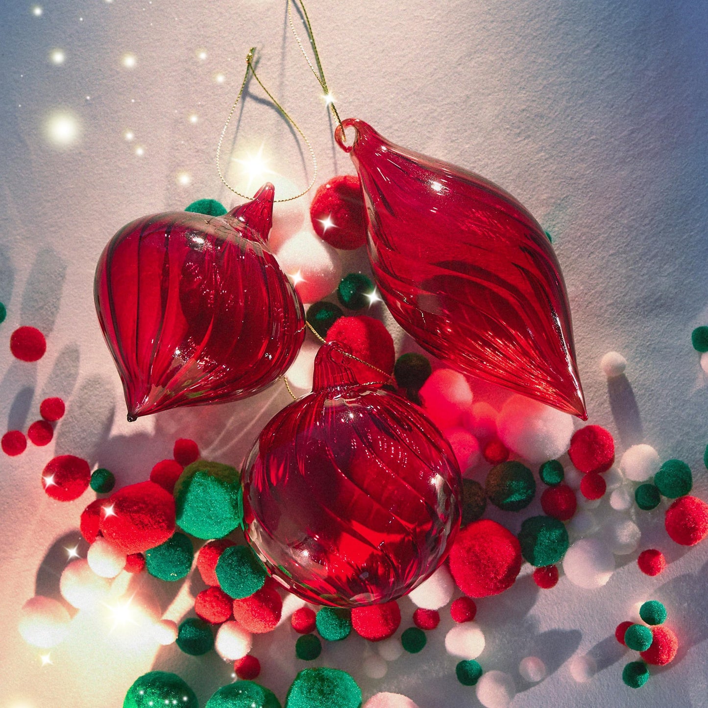 3 Pcs Hand Blown Glass Christmas Ball Ornaments Hanging Xmas Tree Decorations for Home Wedding Birthday Party Holiday (Red)