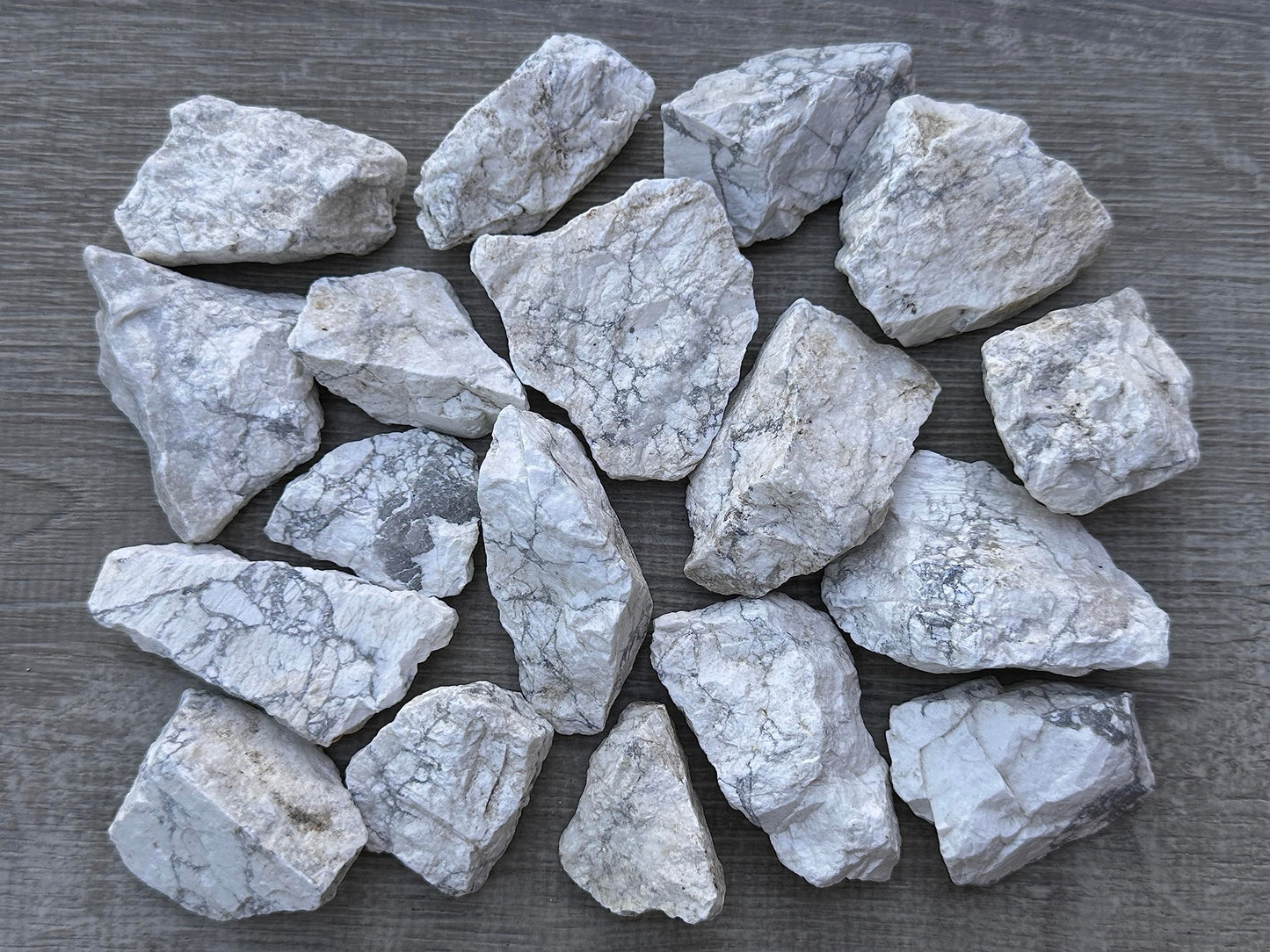 GAF TREASURES Wholesale Raw White Howlite Crystals, Natural White Howlite Stone, Natural Rough White Howlite Crystals, White Howlite Rough, White Howlite Healing Crystals (White Howlite, 0.5 Pound)