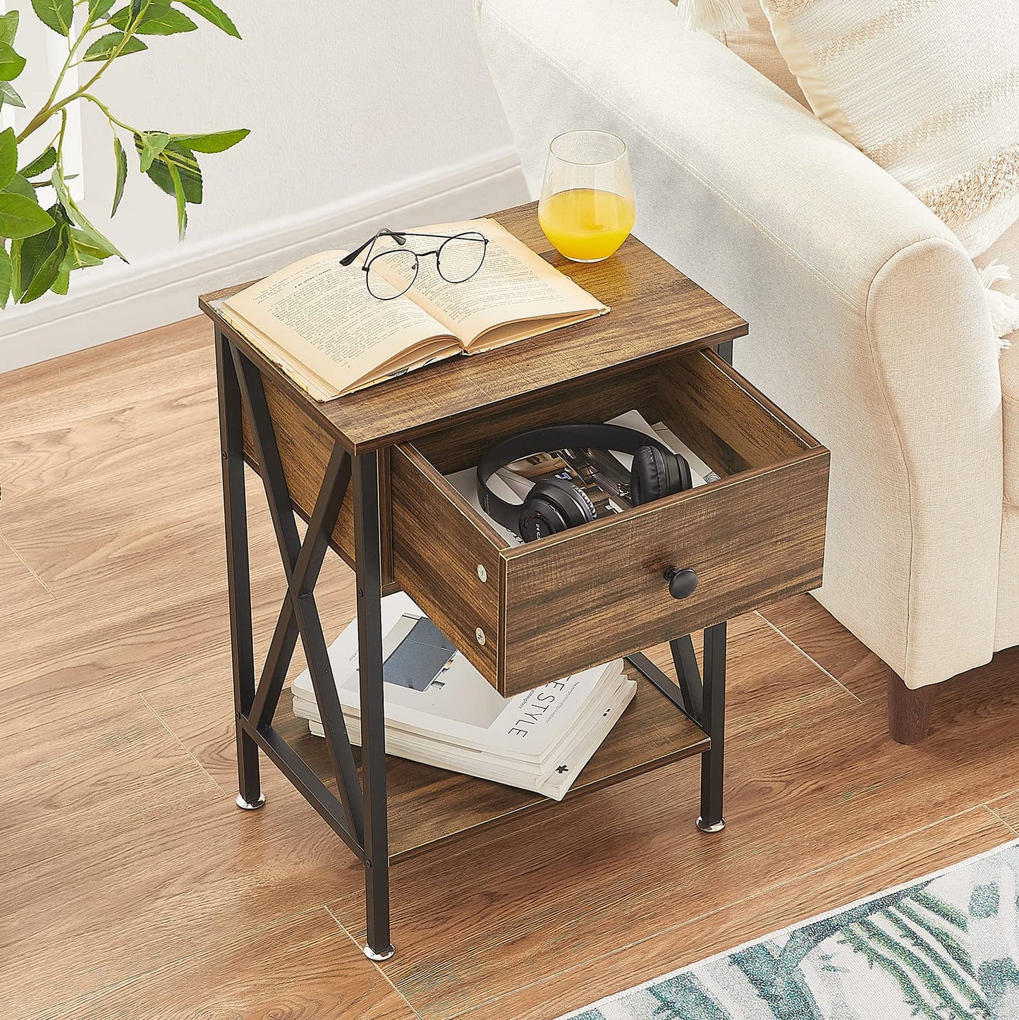 VECELO Nightstand,Modern Bedside End Table, Night Stand with Drawer and Storage Shelf for Living Room Bedroom, Industrial Metal Frame