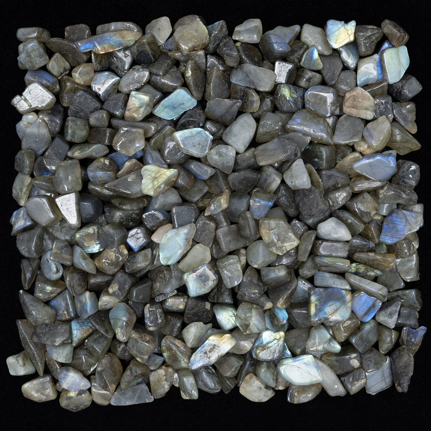 ZAICUS Labradorite Crystal Chips Bulk Gemstone Healing Crystal Natural Irregular Shaped Crushed Stone Reik Healing Tumbled Chips Crystal Chips for Witchcraft & Jewelry Making Home Decoration 1 Lb