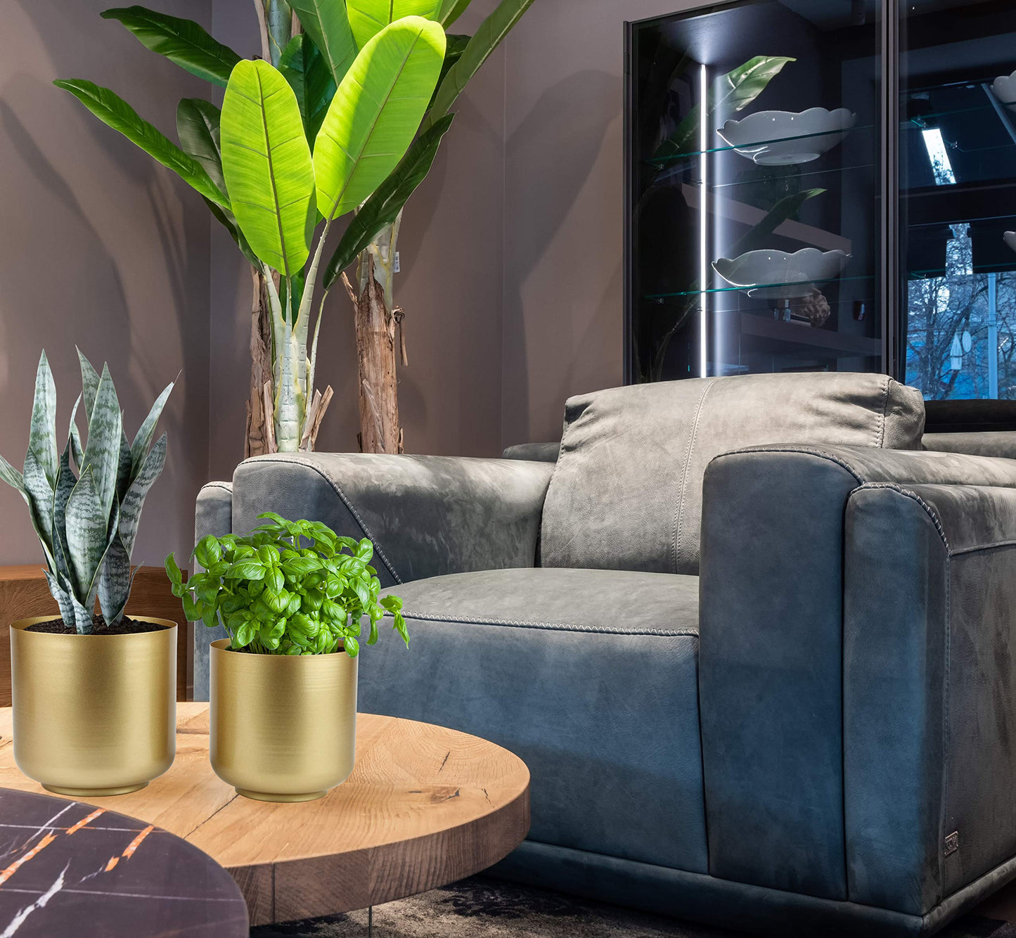 Vixdonos Large Gold Planters Metal Aloe Brass-Tone Plant Pots Indoor Decorative Flower Pots with Drain Holes(8+7.1Inch)