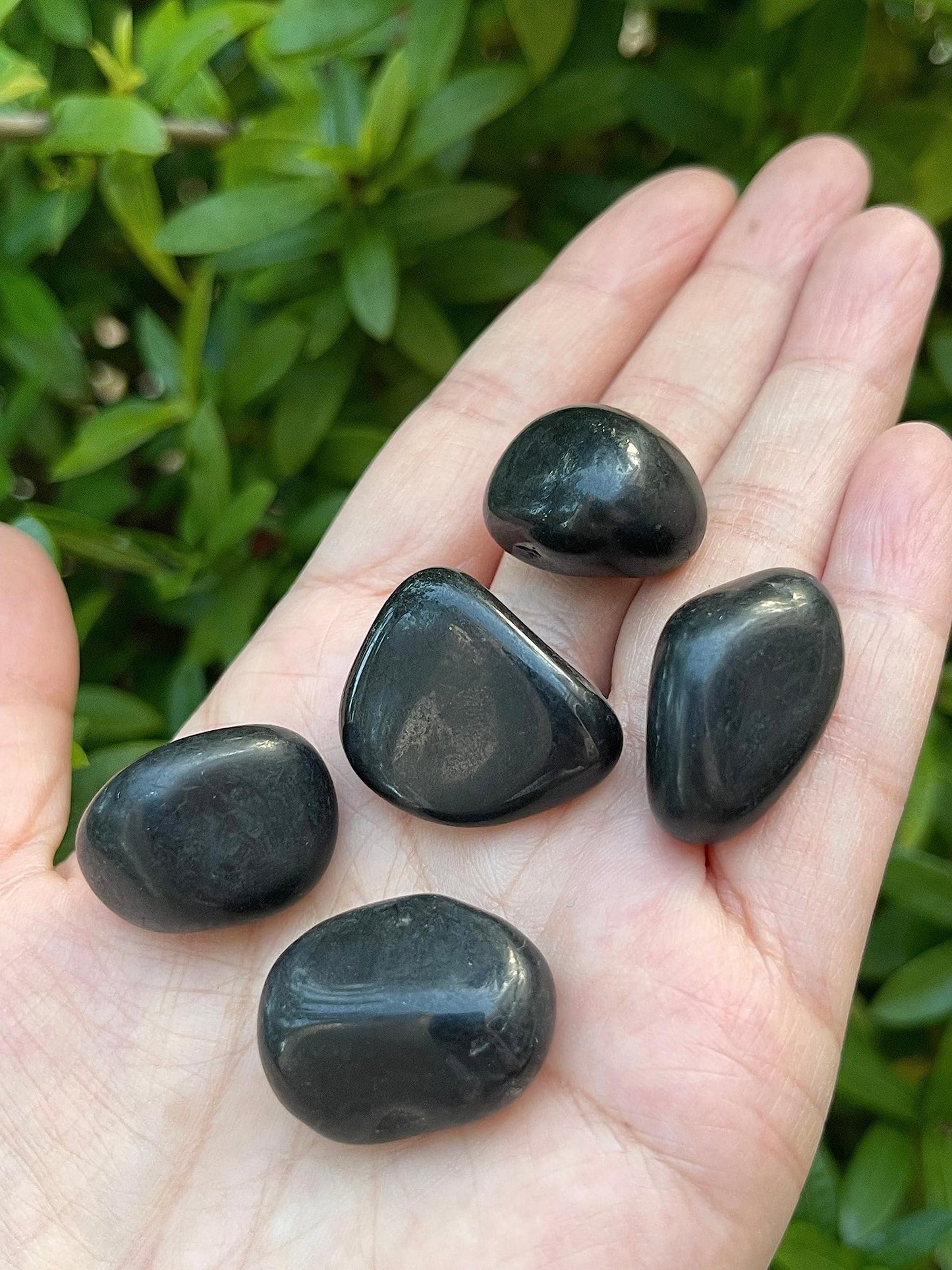 GAF TREASURES 5 Pcs Black Tourmaline Tumbled Stones, Polished Natural Black Tourmaline Gemstone, Black Tourmaline Healing Crystals