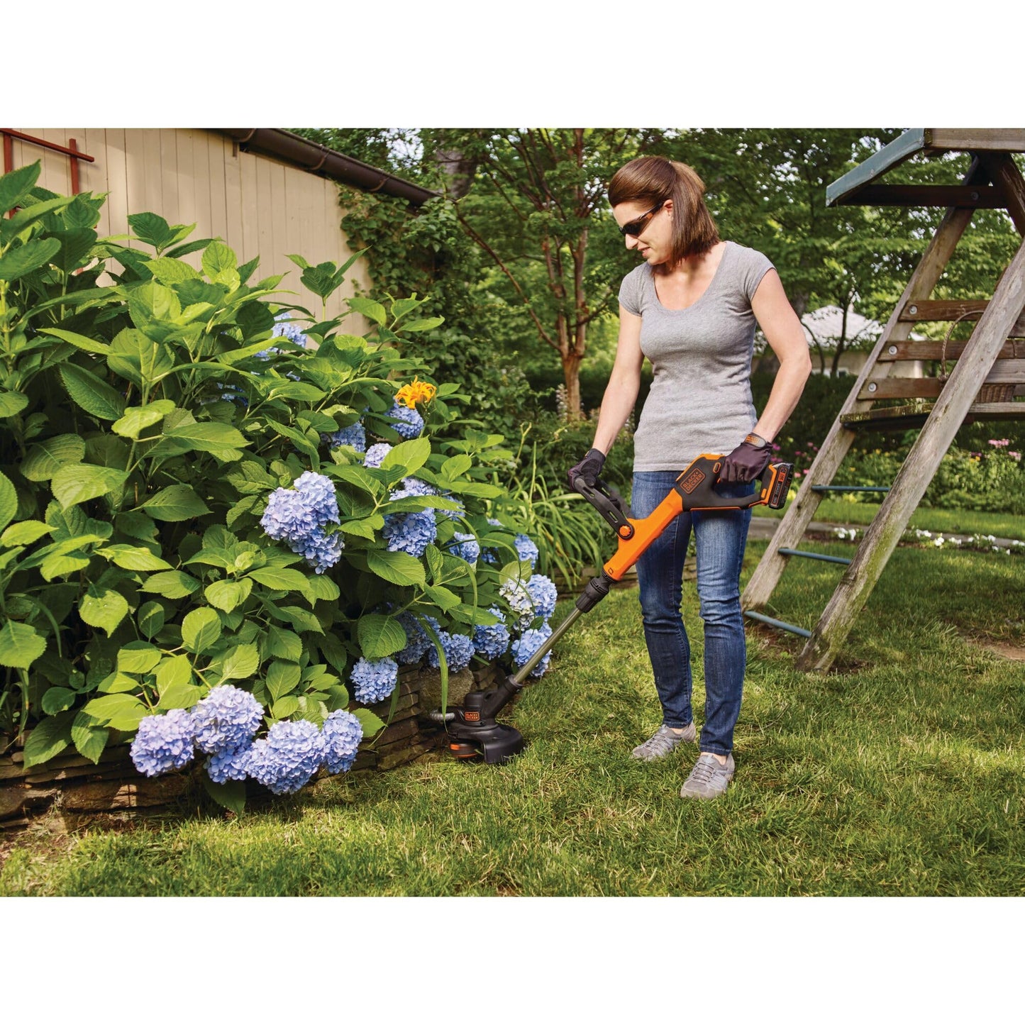 BLACK+DECKER 20V* MAX String Trimmer and Edger, EASYFEED Weed Wacker, 12 Inch Cutting Width, 2 Speed Control Weed Eater, (1) Battery and Charger Included (LSTE523)