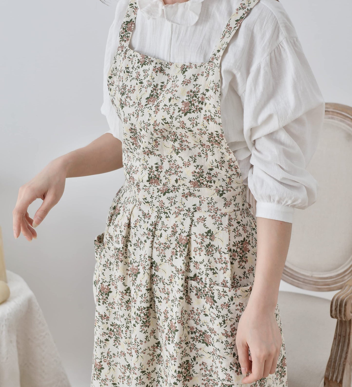 TXLFRO Pulreiush Floral Cotton Waterproof Adult Kitchen Apron Adjustable Cooking Baking Garden Chef Apron with Pocket