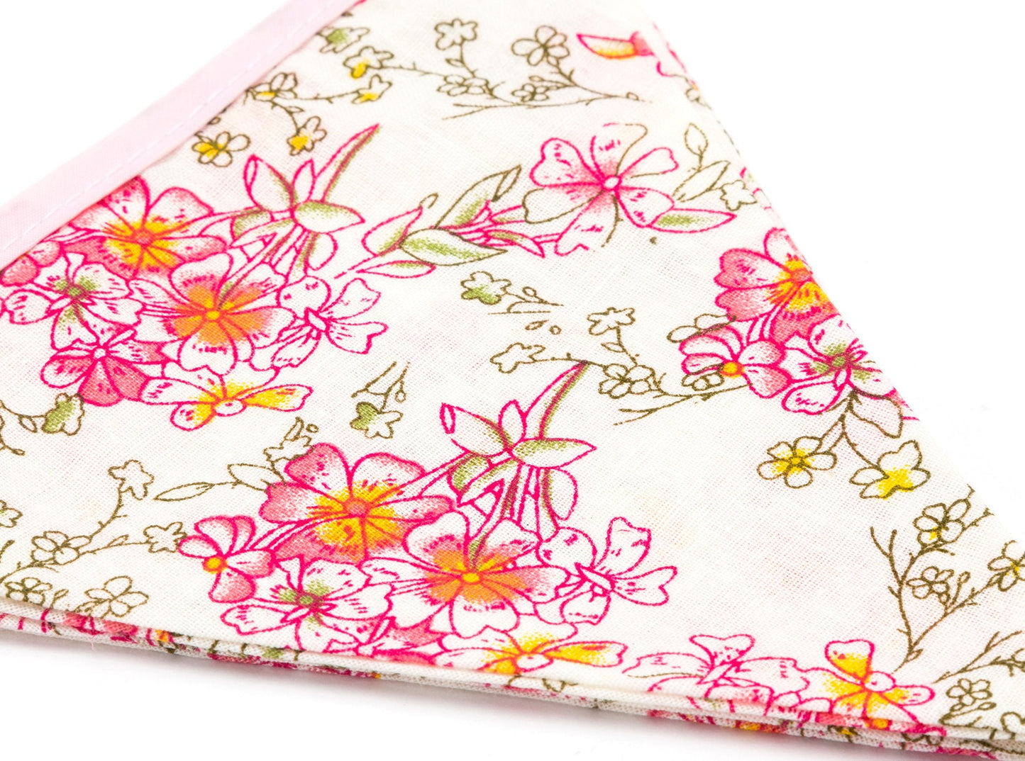 LOVENJOY Pastel Pennant Banner Triangle Spring Floral Fabric Bunting Shabby Chic Tea Party Flag Garland