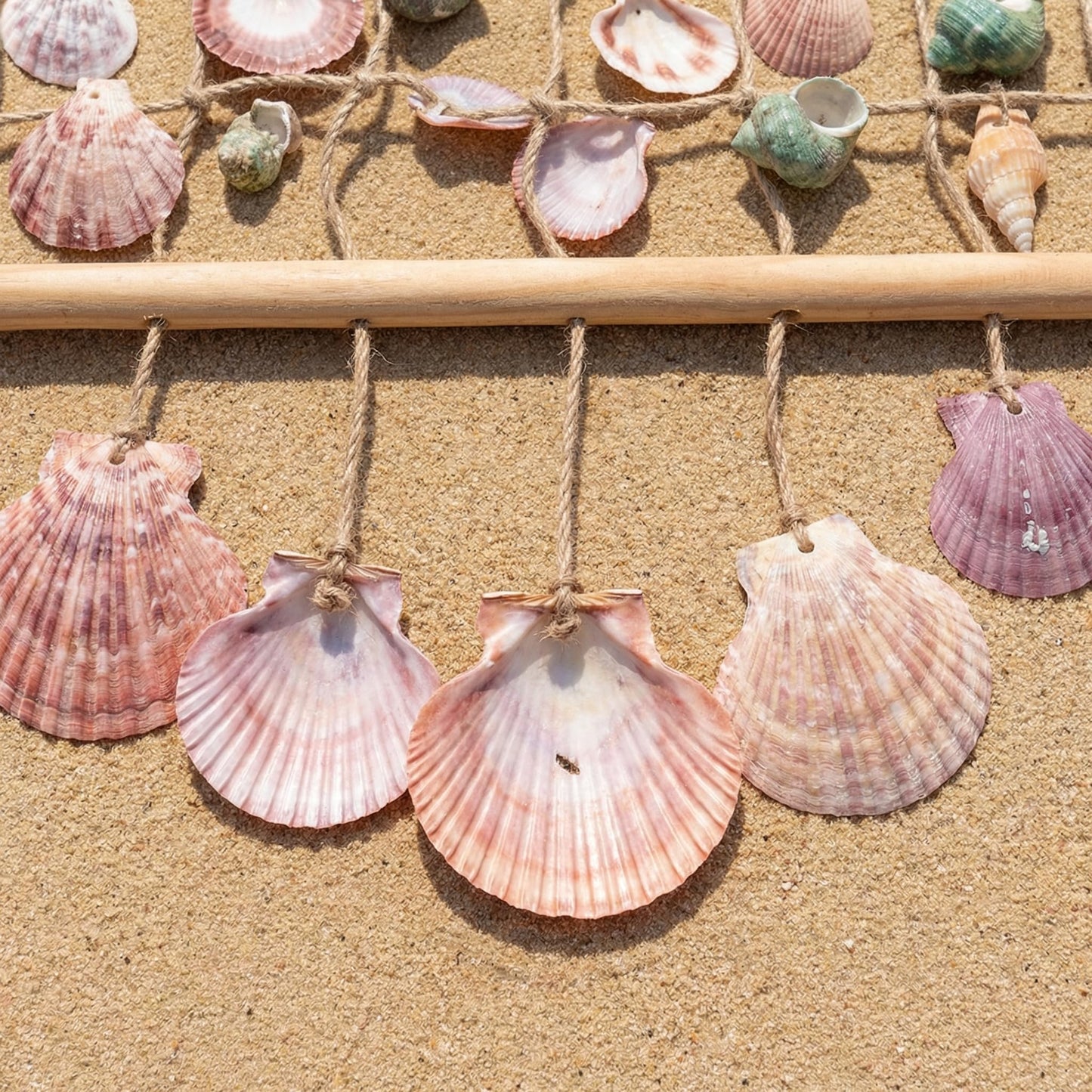 DECHOUS Sea Shell Wall Hanging Decor: Beach Ocean Macrame Wall Hanging Seashell Decor for Home Coastal Beach Themed Room - 20x15 Inch